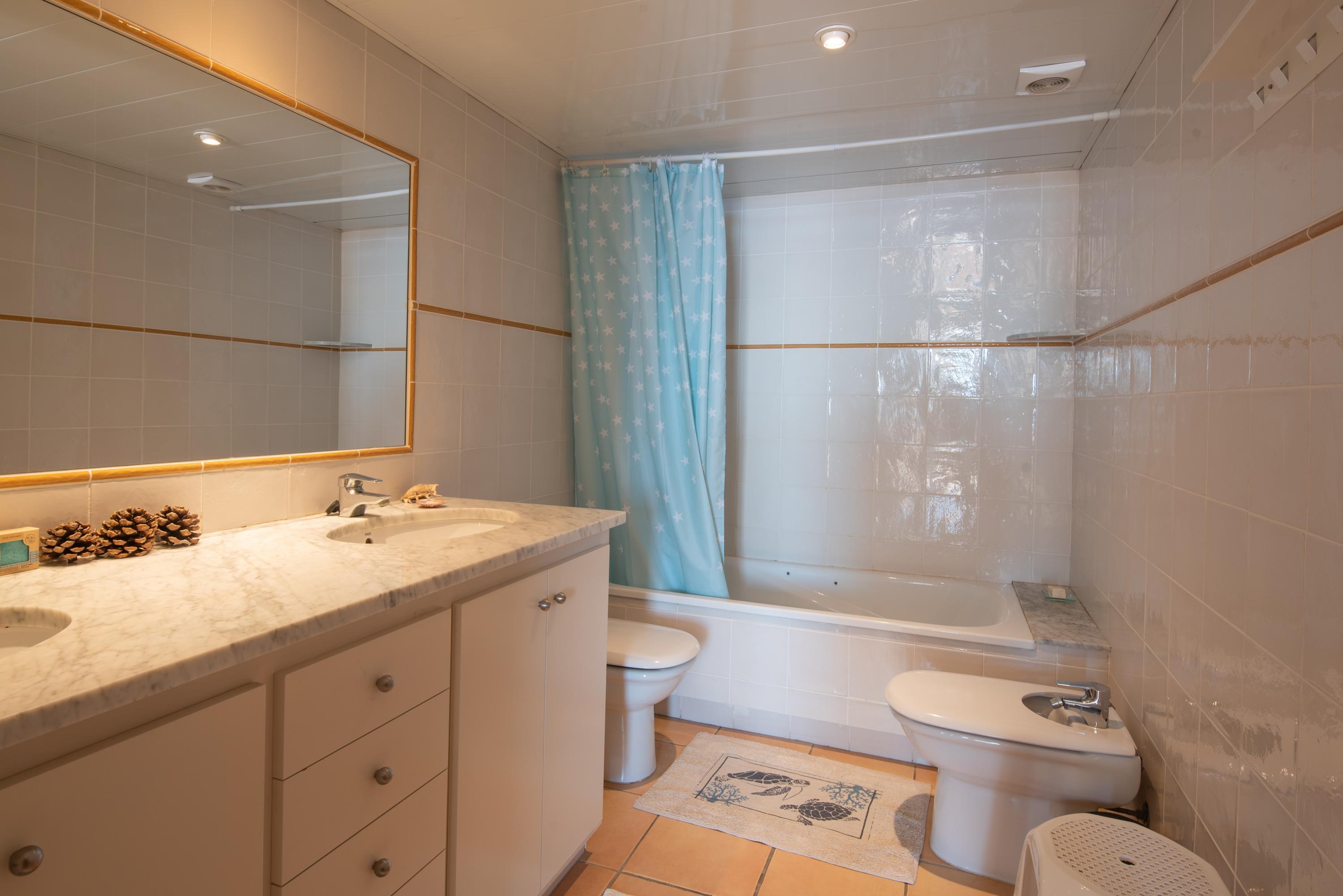 6012 - Casa Marbello Schitterend en rustig gelegen woning in Begur, Spanje voor 8 personen foto 20