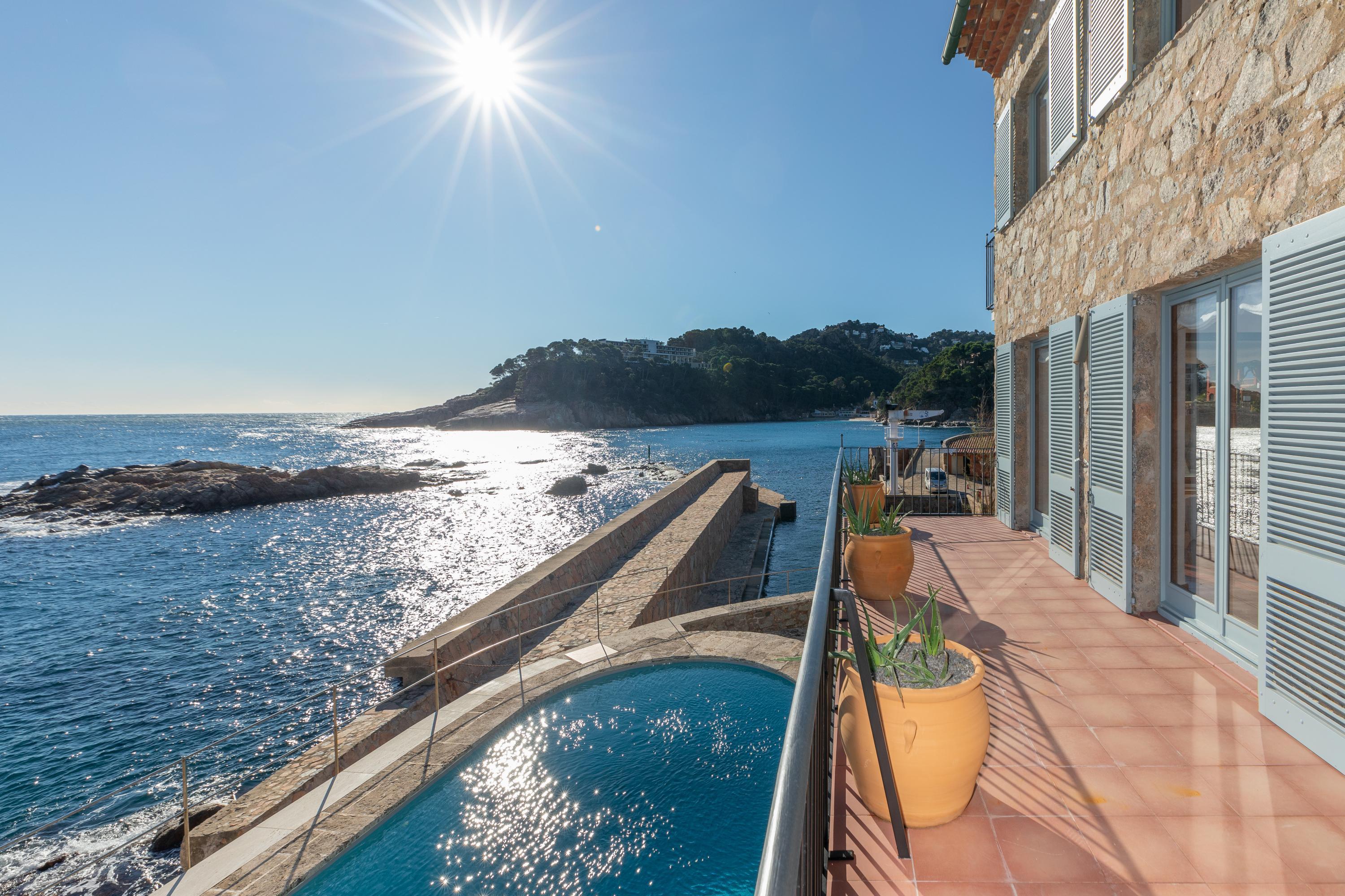 NIEUW! VIlla Ses Planelles - Unieke en zeer exclusieve Villa in Aig in Begur, Spanje voor 16 personen foto 10