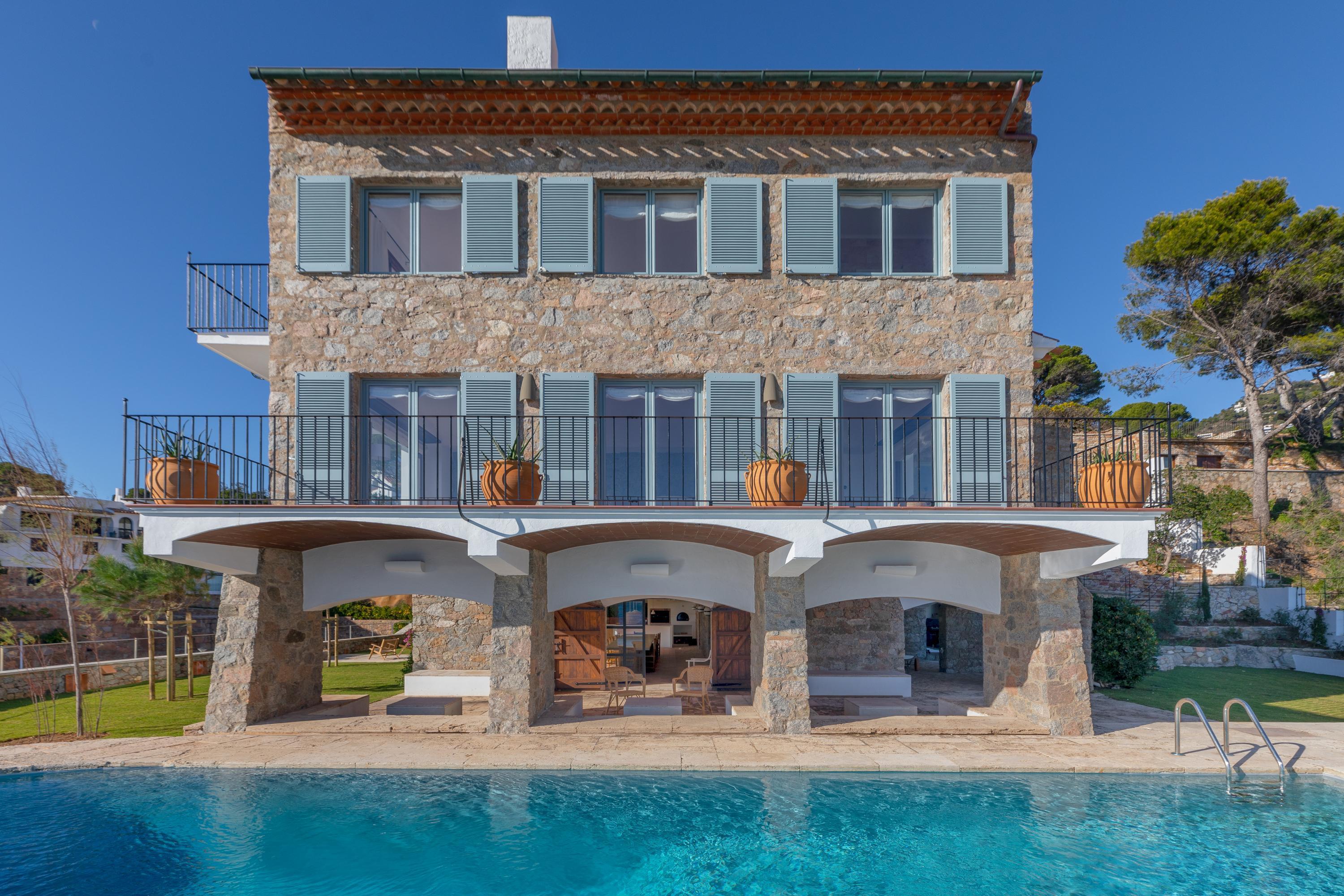 NIEUW! VIlla Ses Planelles - Unieke en zeer exclusieve Villa in Aig in Begur, Spanje voor 16 personen foto 8