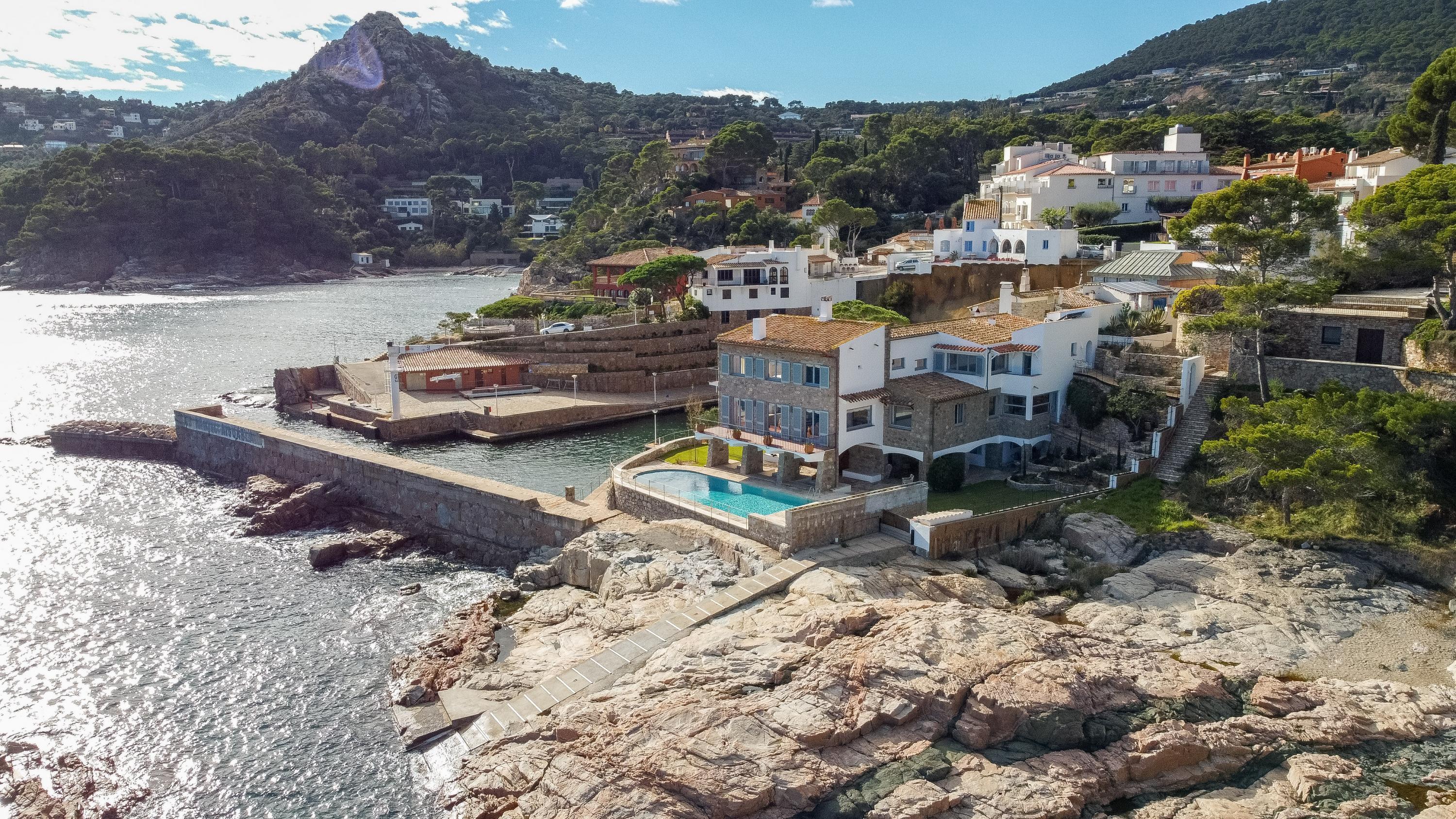 NIEUW! VIlla Ses Planelles - Unieke en zeer exclusieve Villa in Aig in Begur, Spanje voor 16 personen foto 6