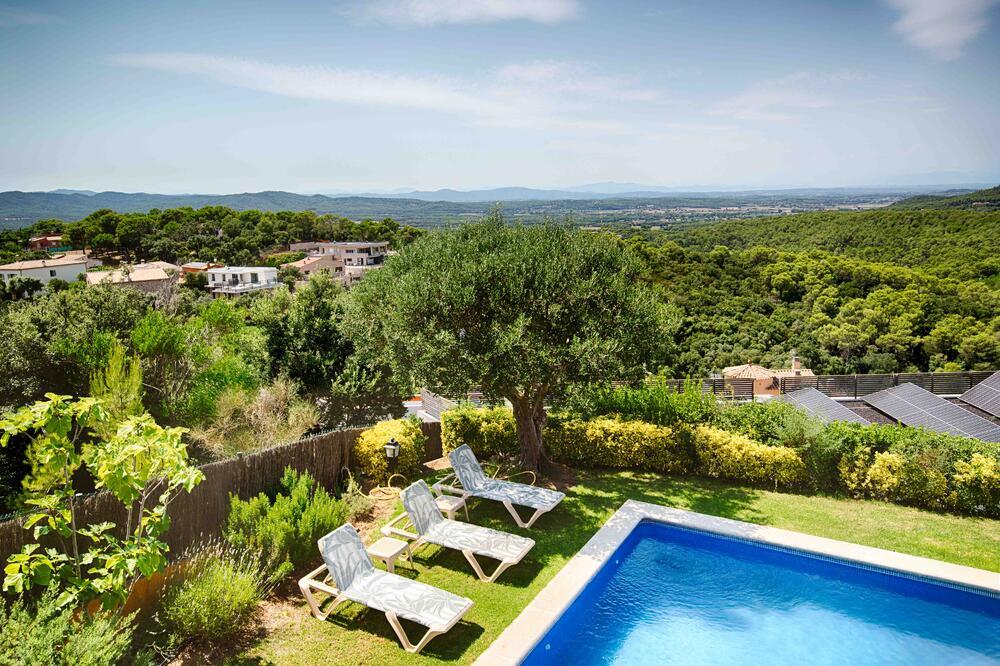 CV115 - Villa Tres Olivos Villa met 4 slaapkamers met airconditioning, drie in Begur, Spanje voor 8 personen foto 35