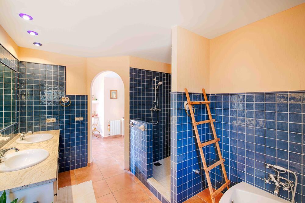 CV115 - Villa Tres Olivos Villa met 4 slaapkamers met airconditioning, drie in Begur, Spanje voor 8 personen foto 38