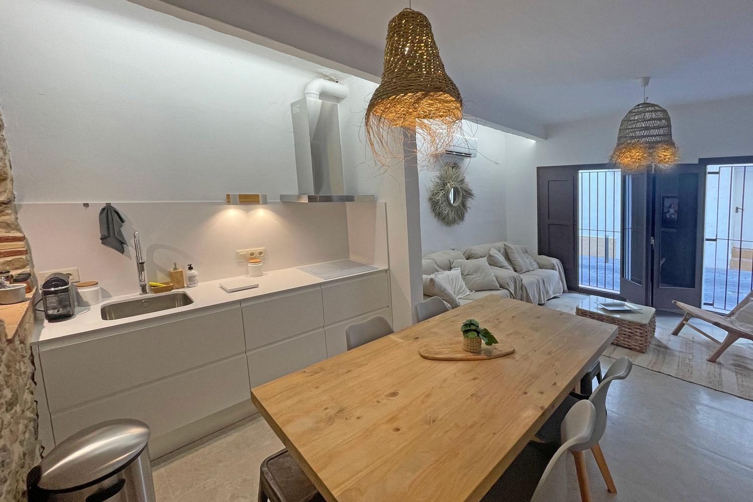 Casa de Pescadors: Luxe 8-persoons woning in het oude centrum van l in Spanje voor 8 personen foto 10
