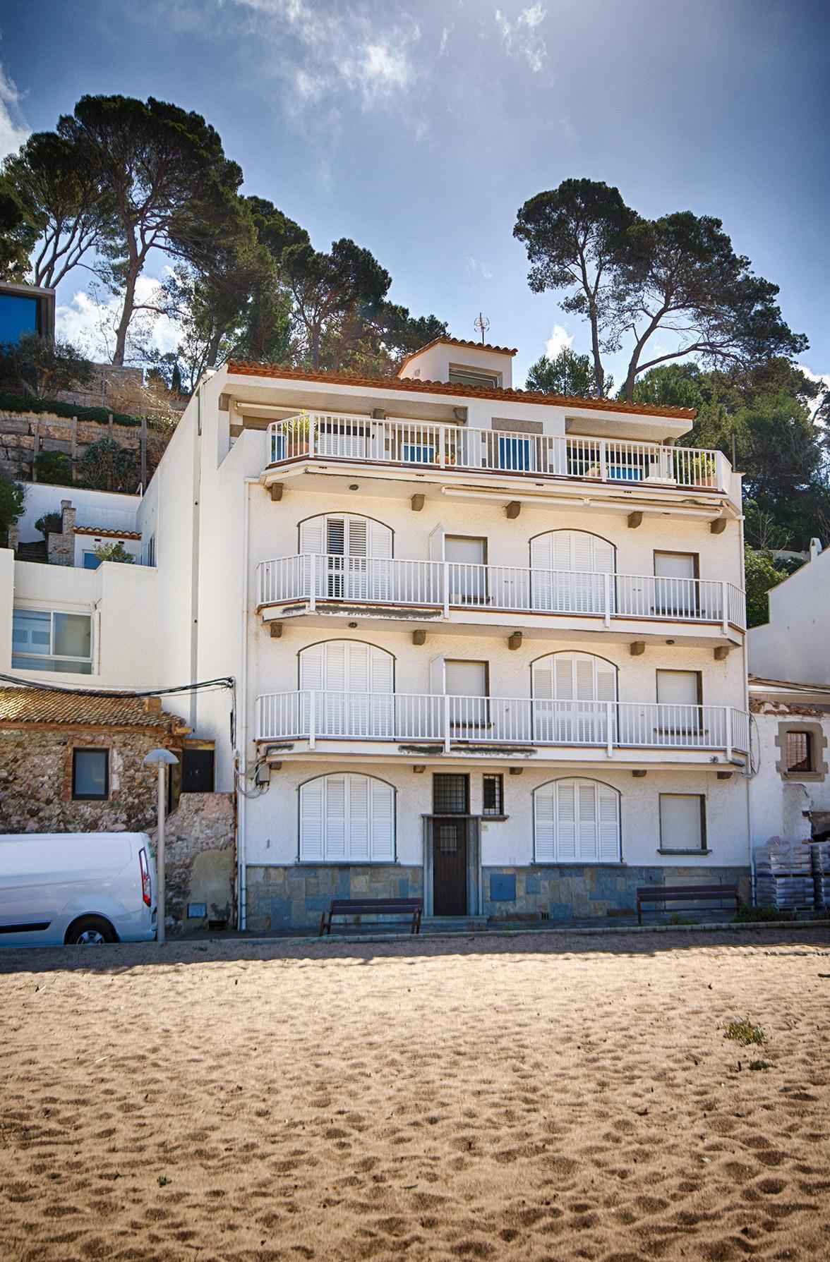 200 - Sa Riera Penthouse Een eerstelijns penthouse aan het strand van Sa Riera in Begur, Spanje voor 6 personen foto 30