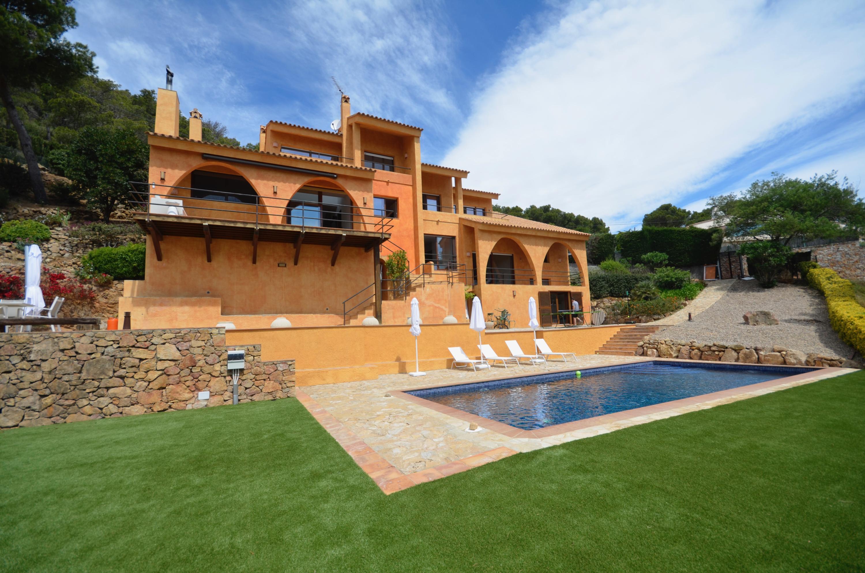 Casa Garbí - Luxe villa, met een privé zwembad in Begur, Spanje voor 10 personen foto 2