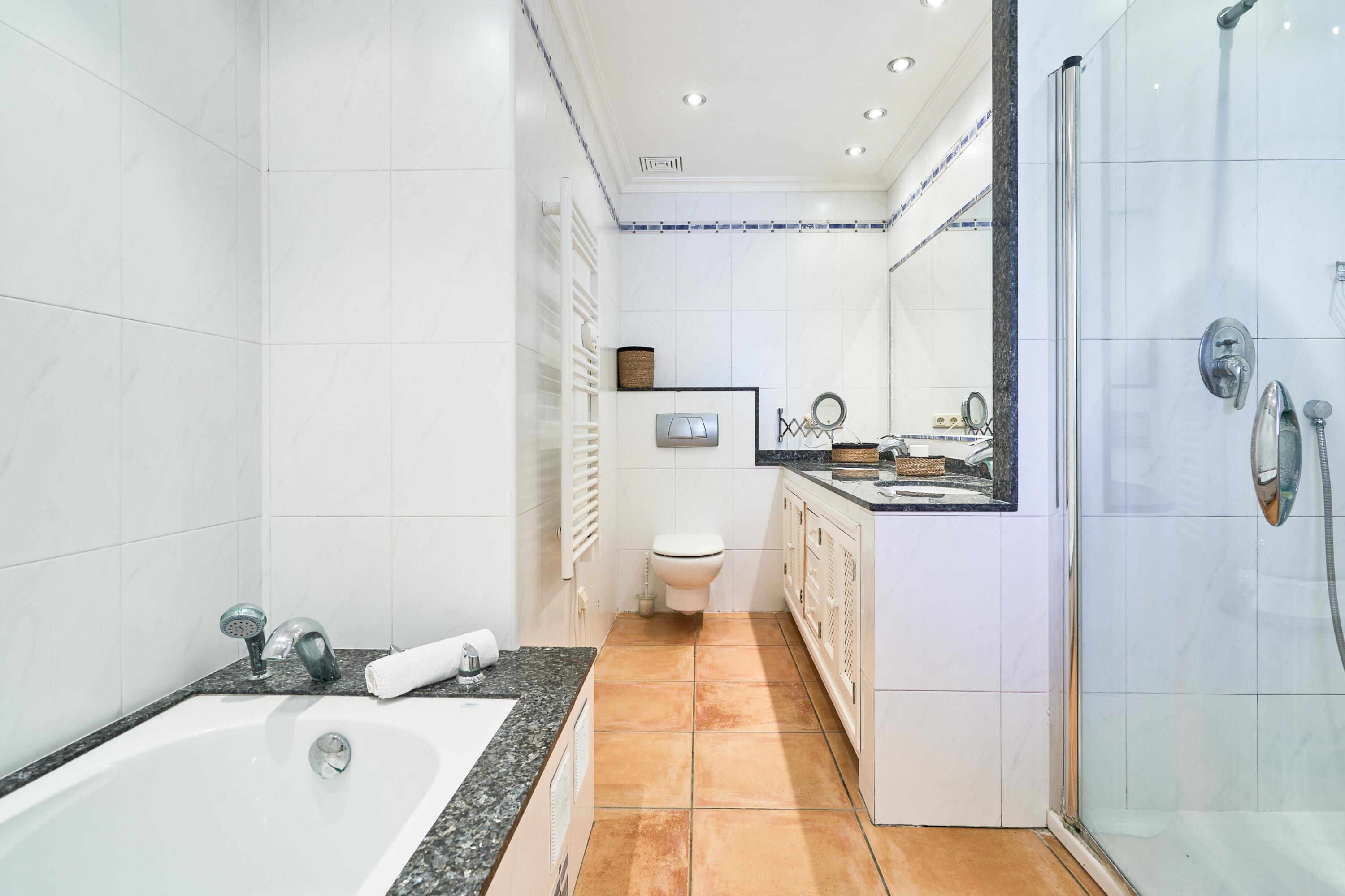 Villa Cala Llonga - Heerlijke villa met privé zwembad, op 500 meter in Cala D Or, Spanje voor 6 personen foto 25