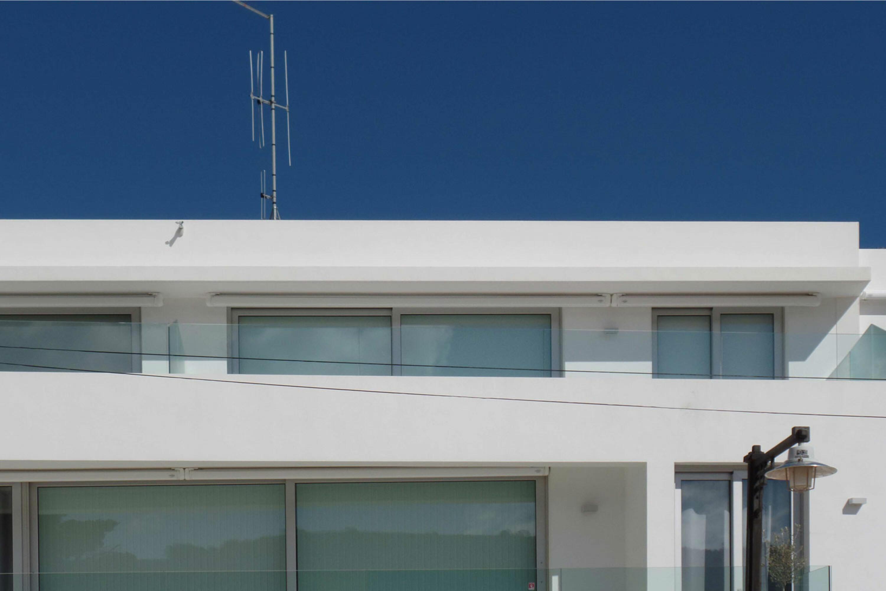 Luxe appartement direct aan het strand van Cala Montgó bij L'Escala in Spanje voor 6 personen foto 7