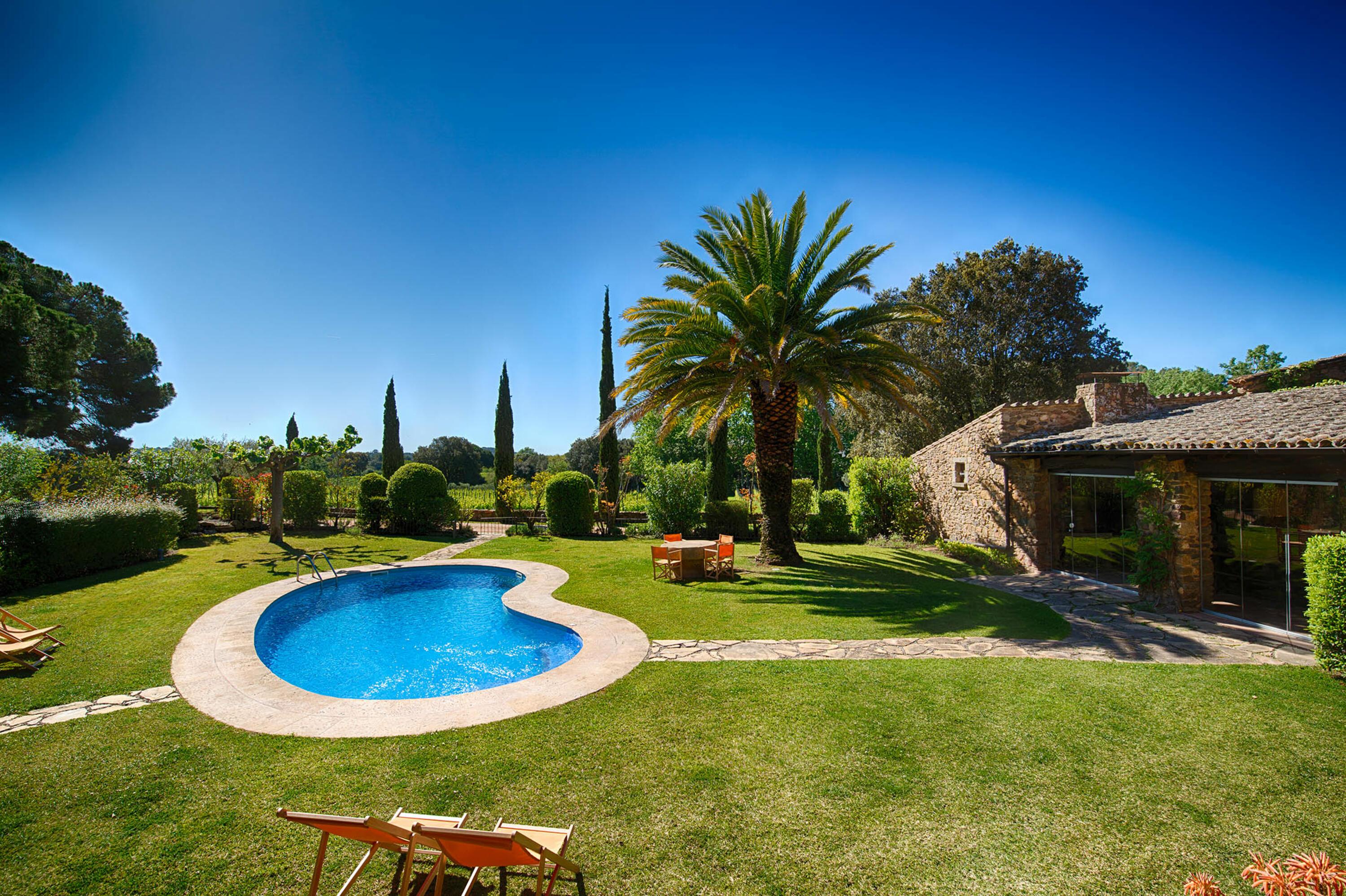 Mas Pagès Gran - Ruim appartement in de masia van een prachtig wijn in Palamos, Spanje voor 3 personen foto 6