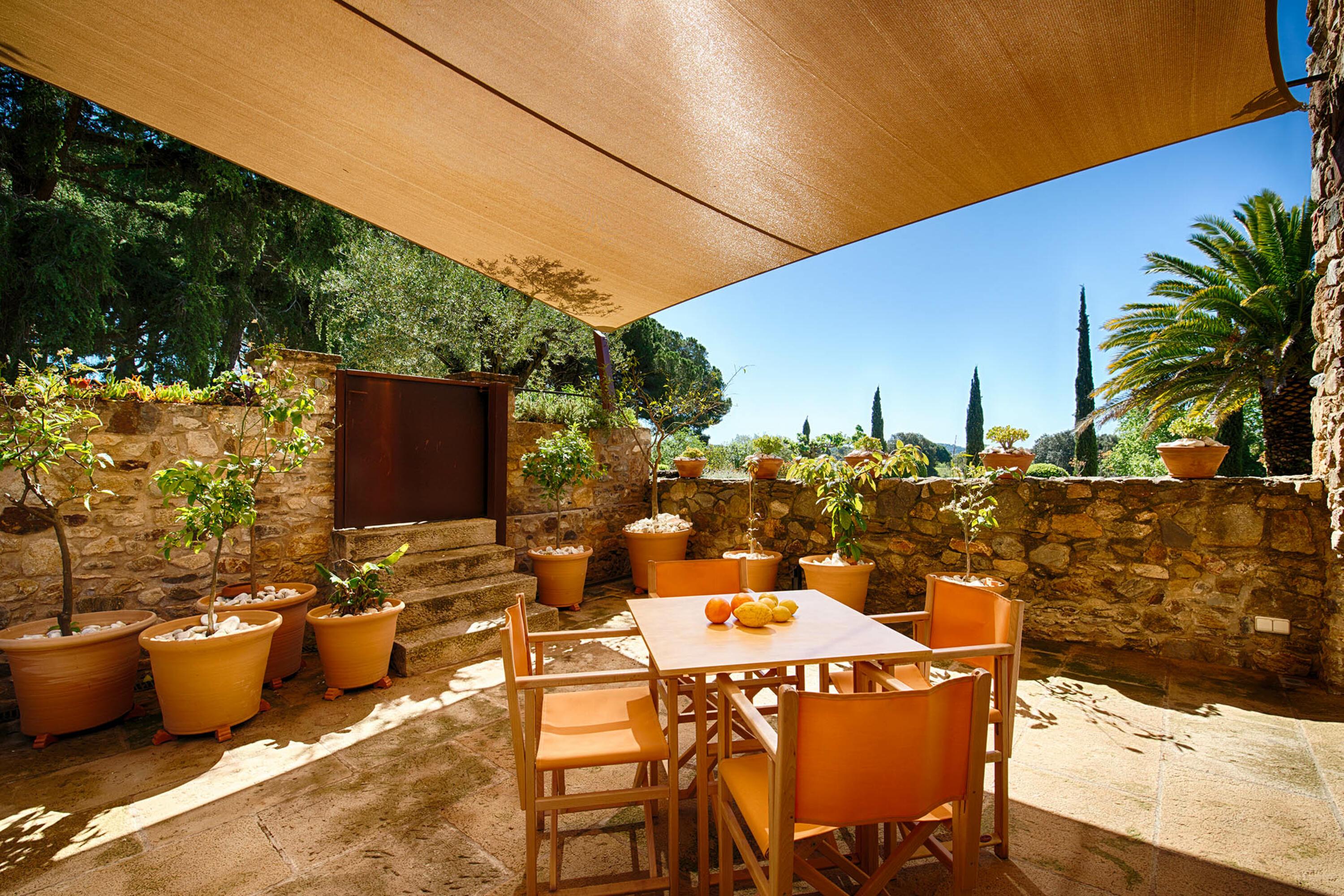 Mas Pagès Gran - Ruim appartement in de masia van een prachtig wijn in Palamos, Spanje voor 3 personen foto 15