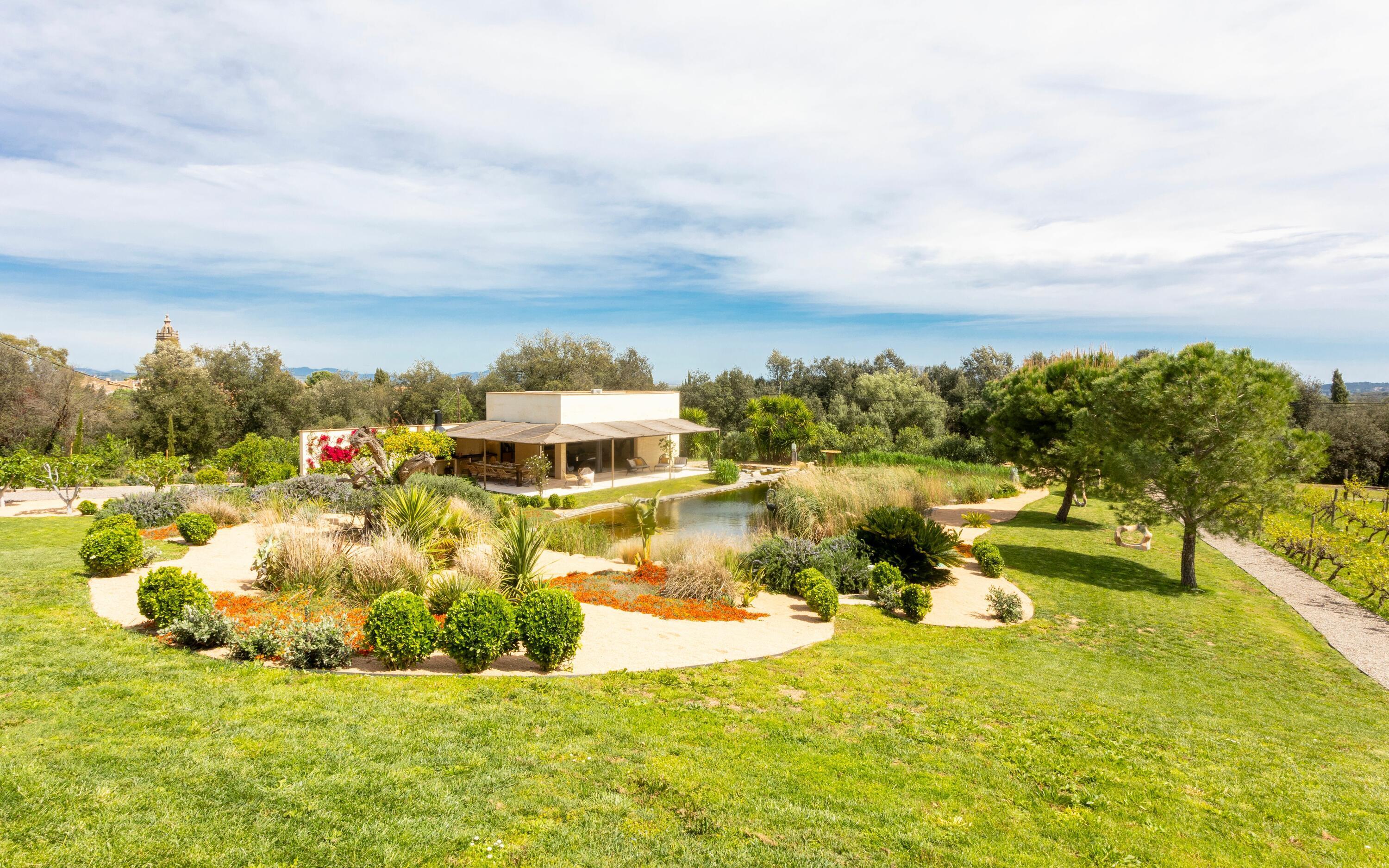 Zeer exclusieve Masia in het achterland van de Costa Brava. Met eig in Rupia, Spanje voor 14 personen foto 47