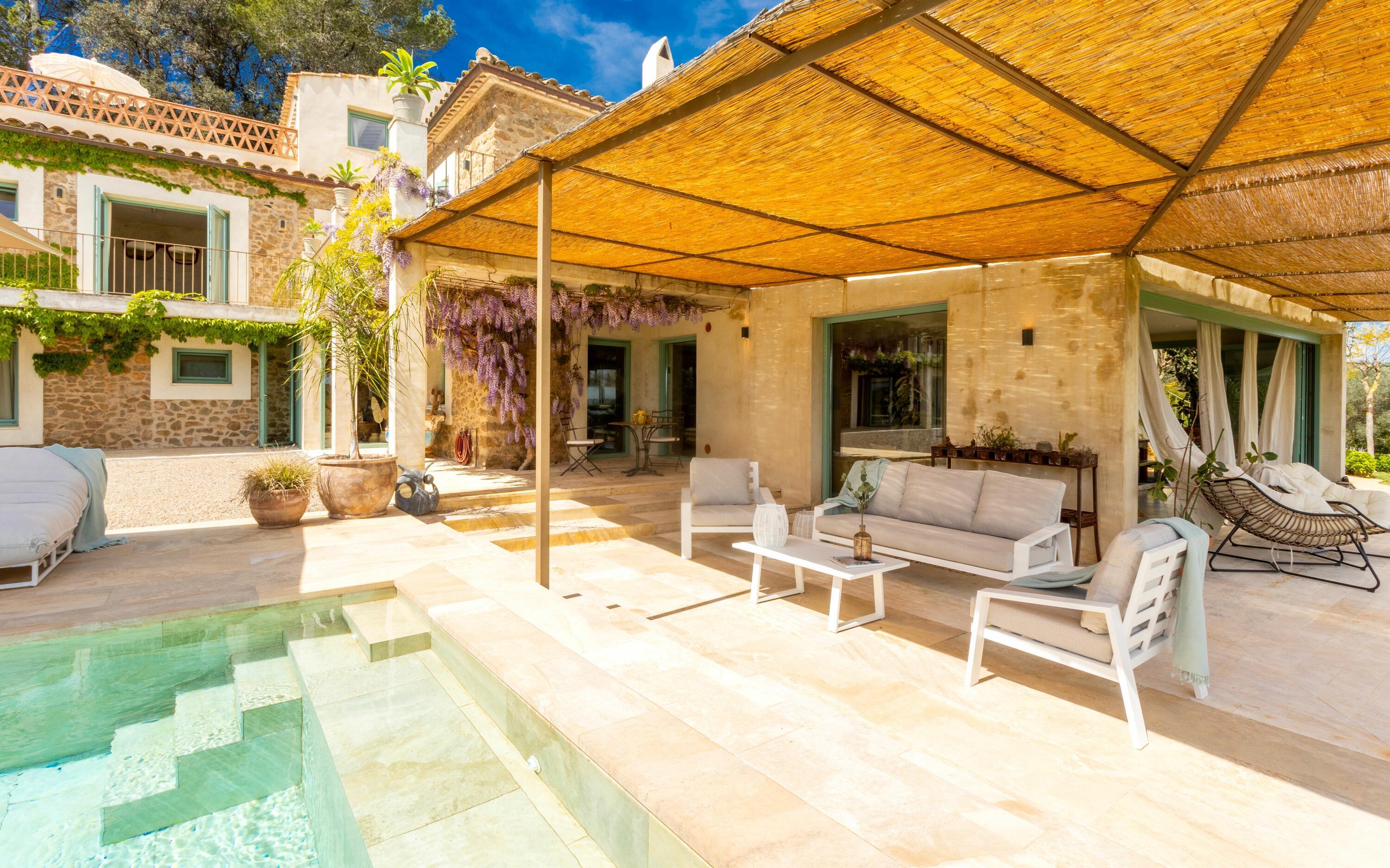 Zeer exclusieve Masia in het achterland van de Costa Brava. Met eig in Rupia, Spanje voor 14 personen foto 8