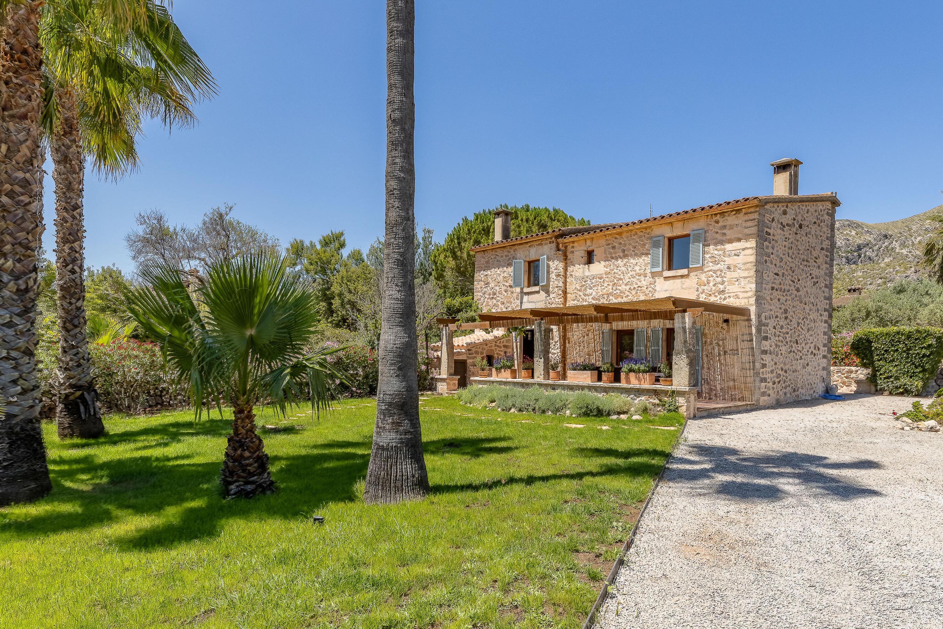 Villa Papa - Schitterend gemoderniseerde Villa in Pollenca, Spanje voor 6 personen foto 3