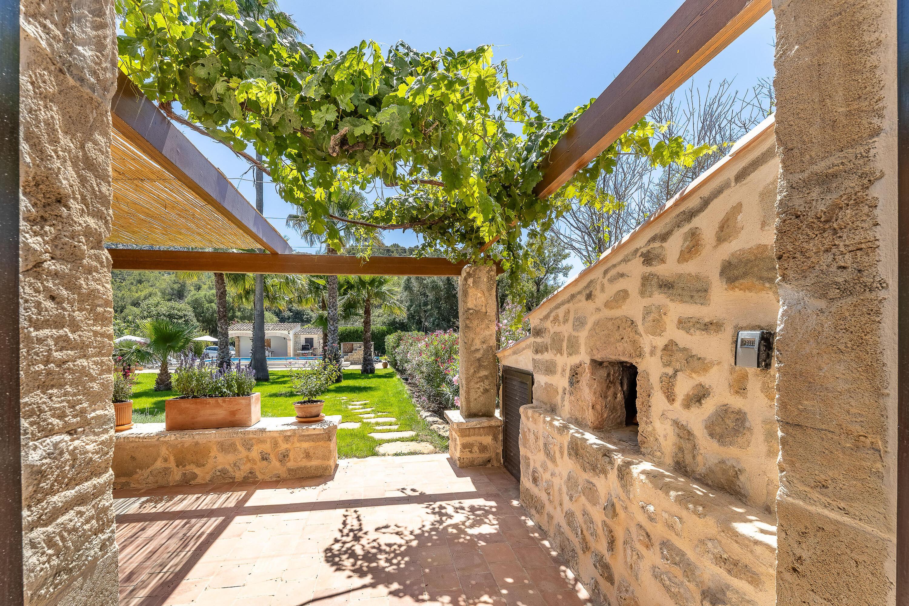 Villa Papa - Schitterend gemoderniseerde Villa in Pollenca, Spanje voor 6 personen foto 9