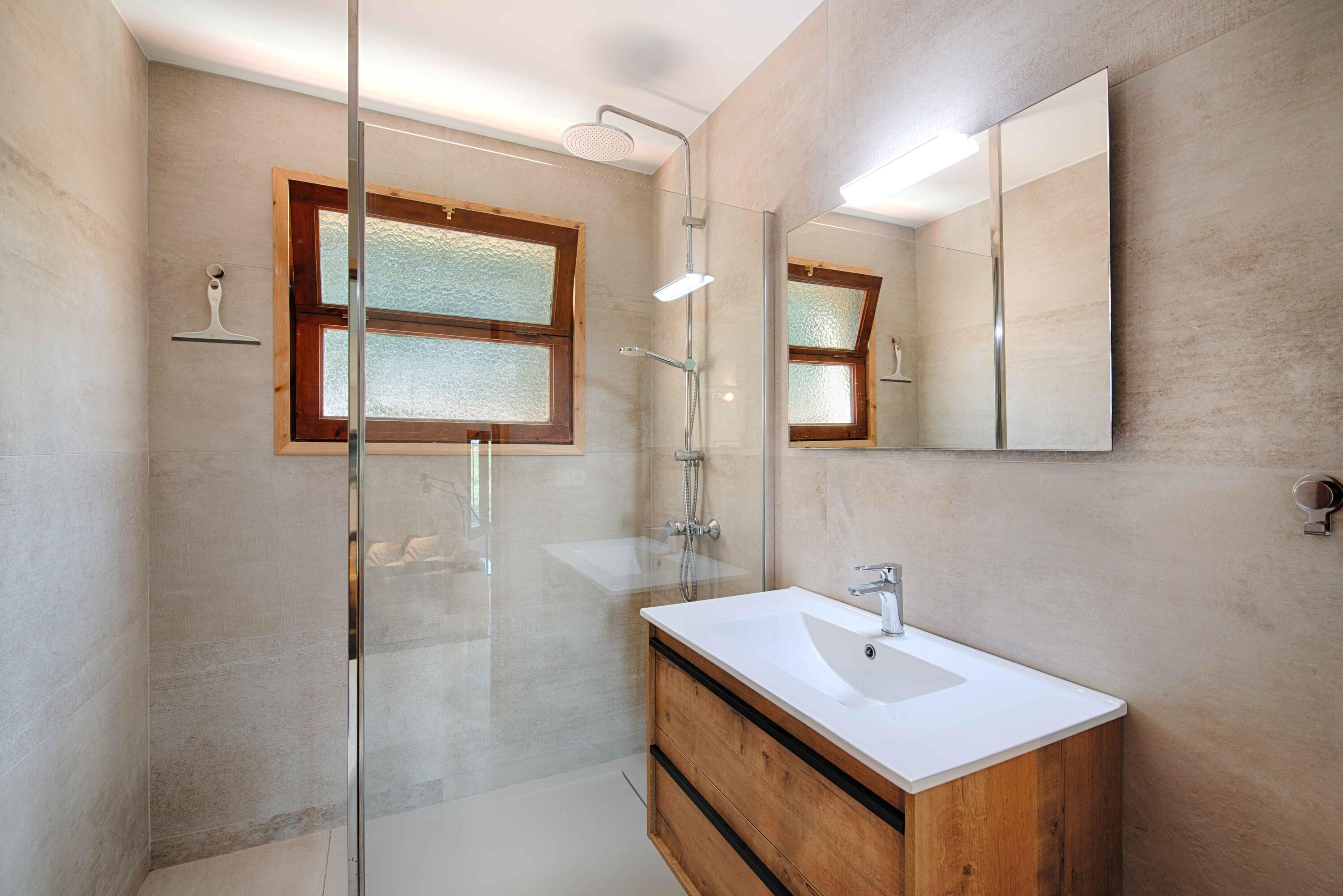 CV145 - Casa Romani Casa Romani is een heerlijk rustig gelegen vakantiewoning in Begur, Spanje voor 7 personen foto 30