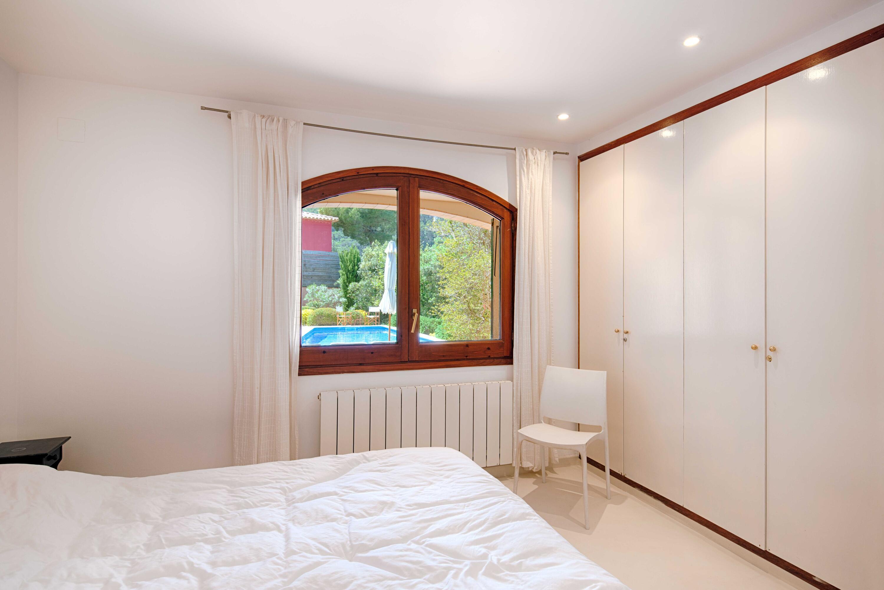 CV145 - Casa Romani Casa Romani is een heerlijk rustig gelegen vakantiewoning in Begur, Spanje voor 7 personen foto 24