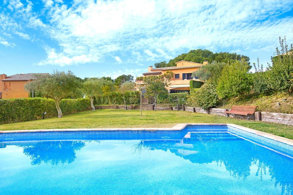 Villa Amadeu 26