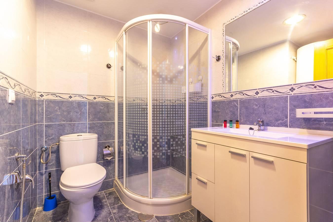 Vakantieappartement met zwembad en speeltuin in Benidorm, Spanje voor 5 personen foto 19