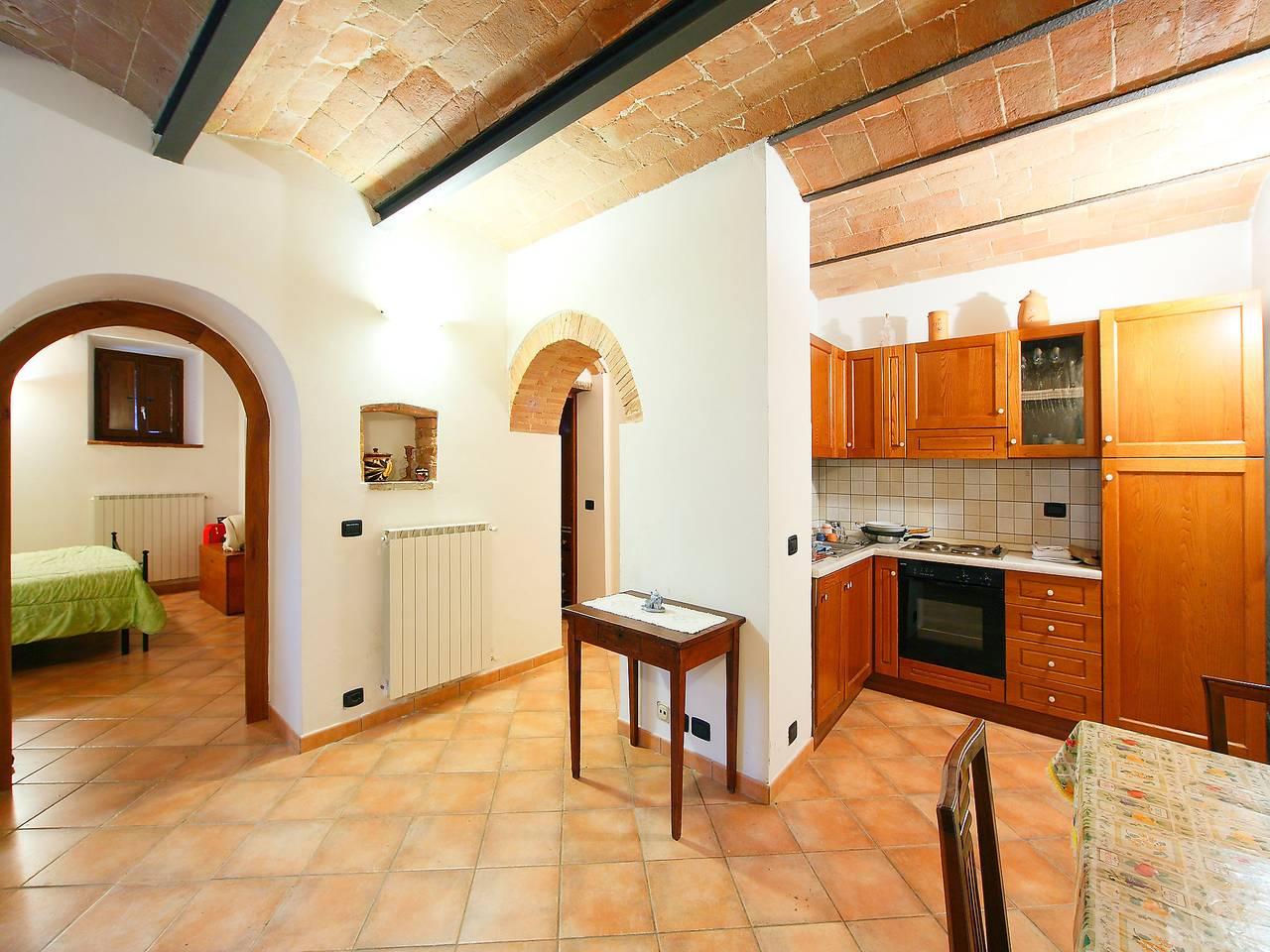 Le Buche met 2 slaapkamers en zwembad in Poggibonsi, Chianti, Italië voor 4 personen foto 4