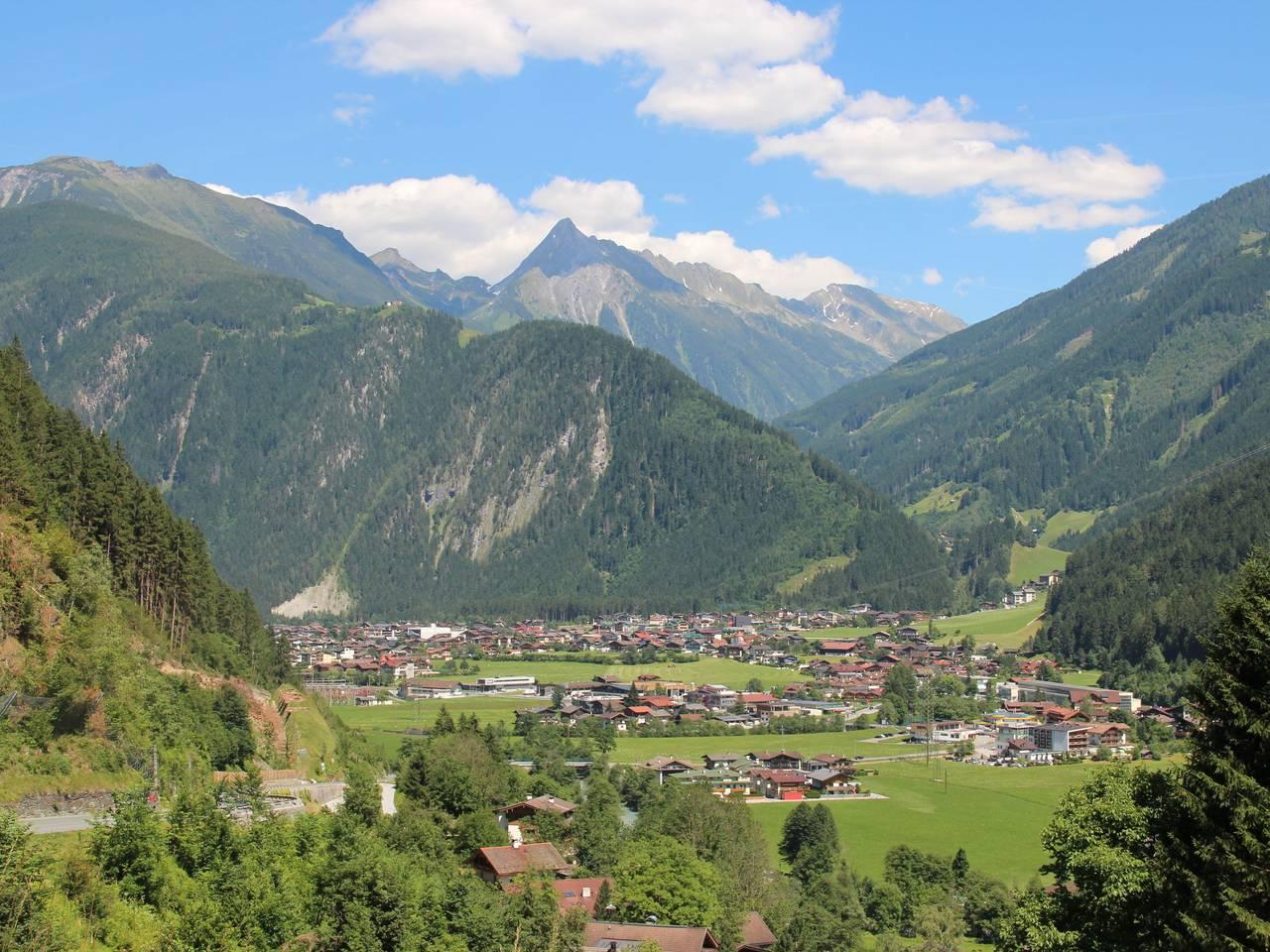 Sonnenheim met 2 slaapkamers en binnenzwembad in Mayrhofen, Zillertaler Alpen, Oostenrijk voor 4 personen foto 21