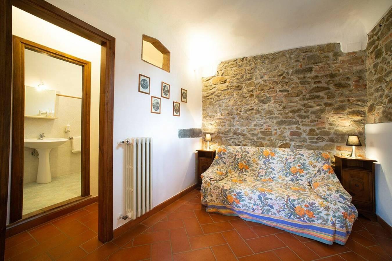 Le Vasche - Vasche 1 in Romola, Provincie Florence, Italië voor 4 personen foto 21
