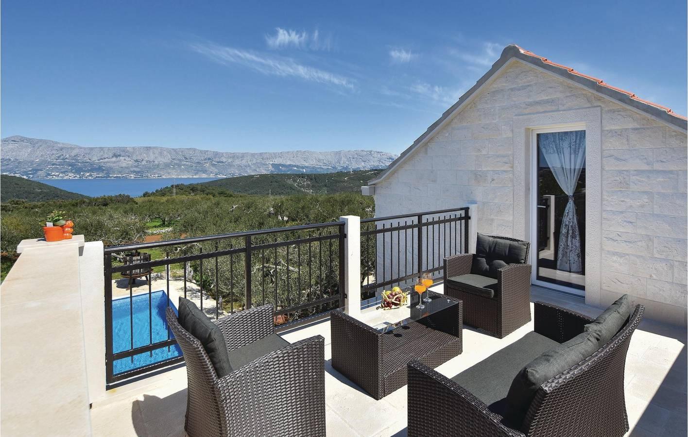 Vakantiehuis in Brac foto 3