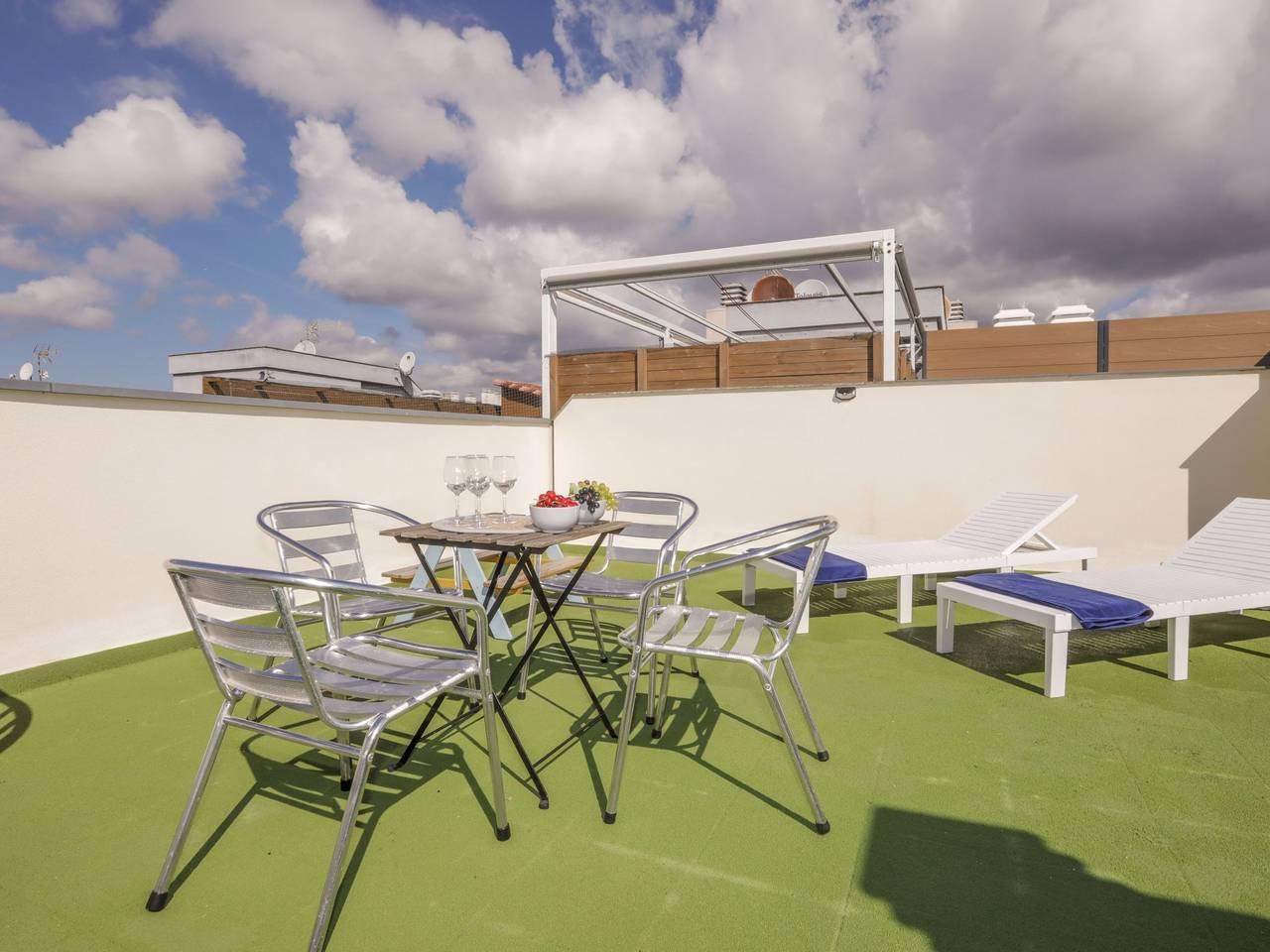 Tramuntana in Central Lloret de Mar, Lloret de Mar, Spanje voor 4 personen foto 21