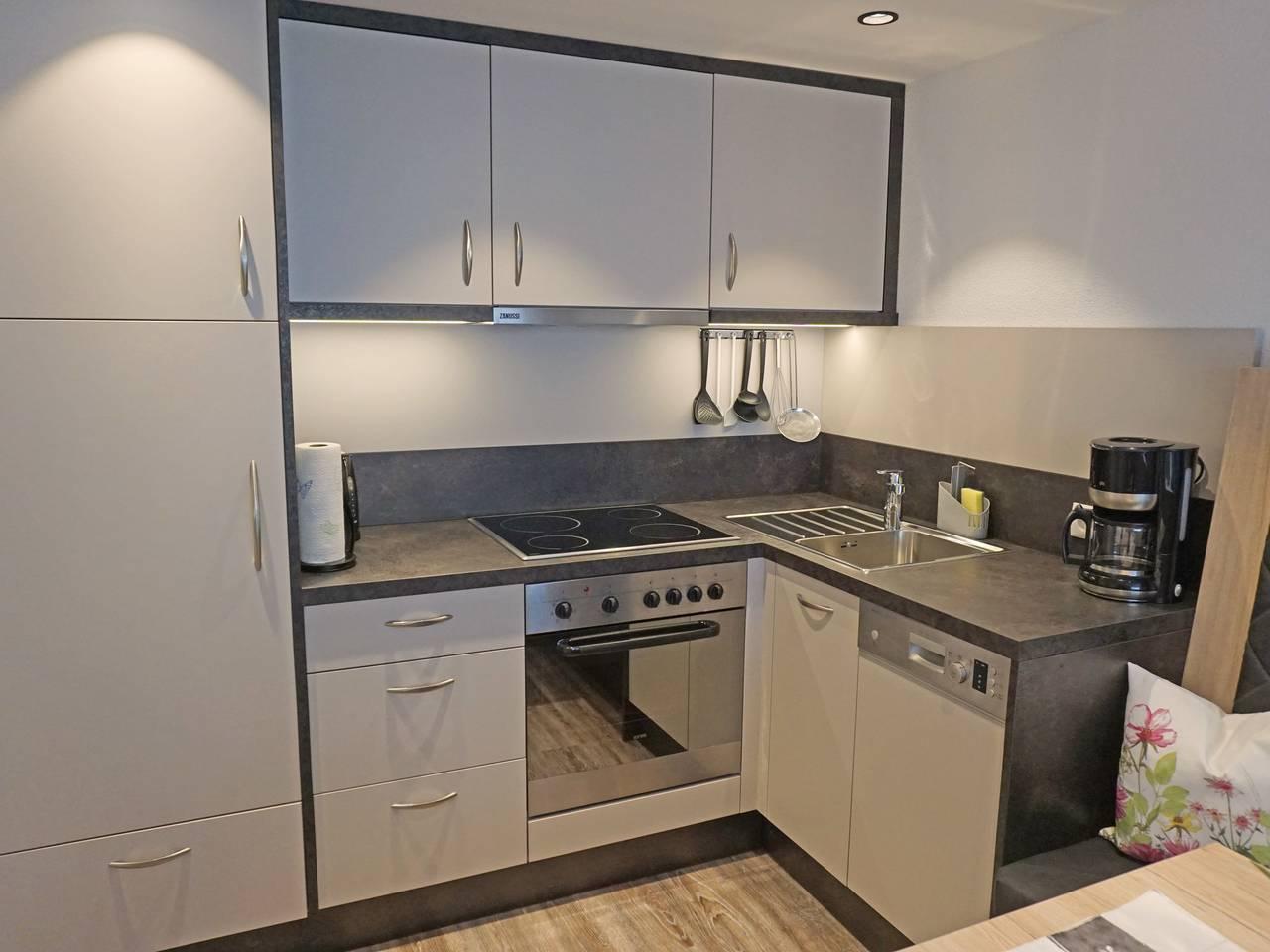 Vakantieappartement met sauna en binnenzwembad in Stubai Alps, Sölden, Oostenrijk voor 3 personen foto 10