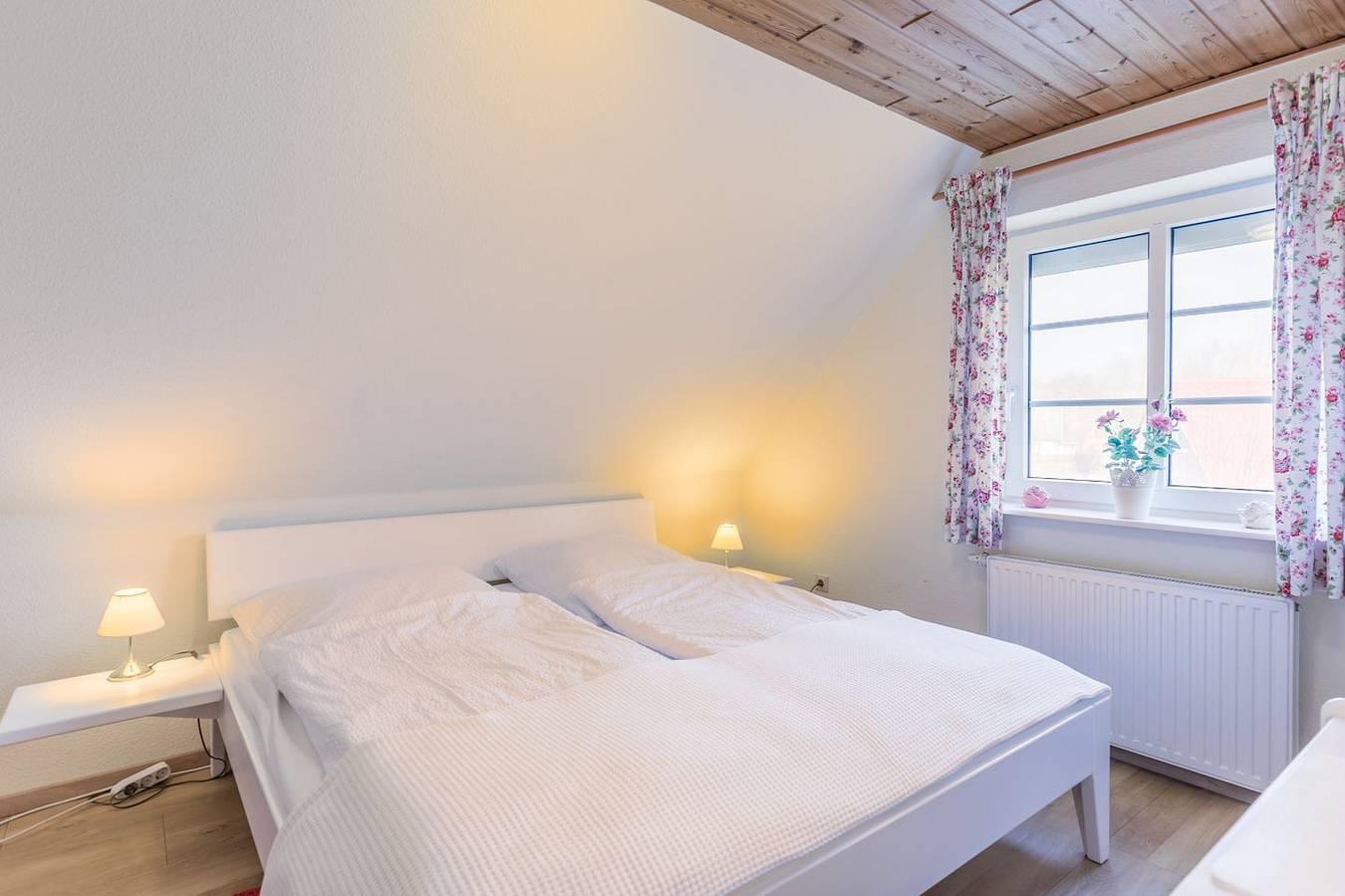 Vakantiehuis met 3 slaapkamers en terras in Büsum, Dithmarschen, Duitsland voor 6 personen foto 19