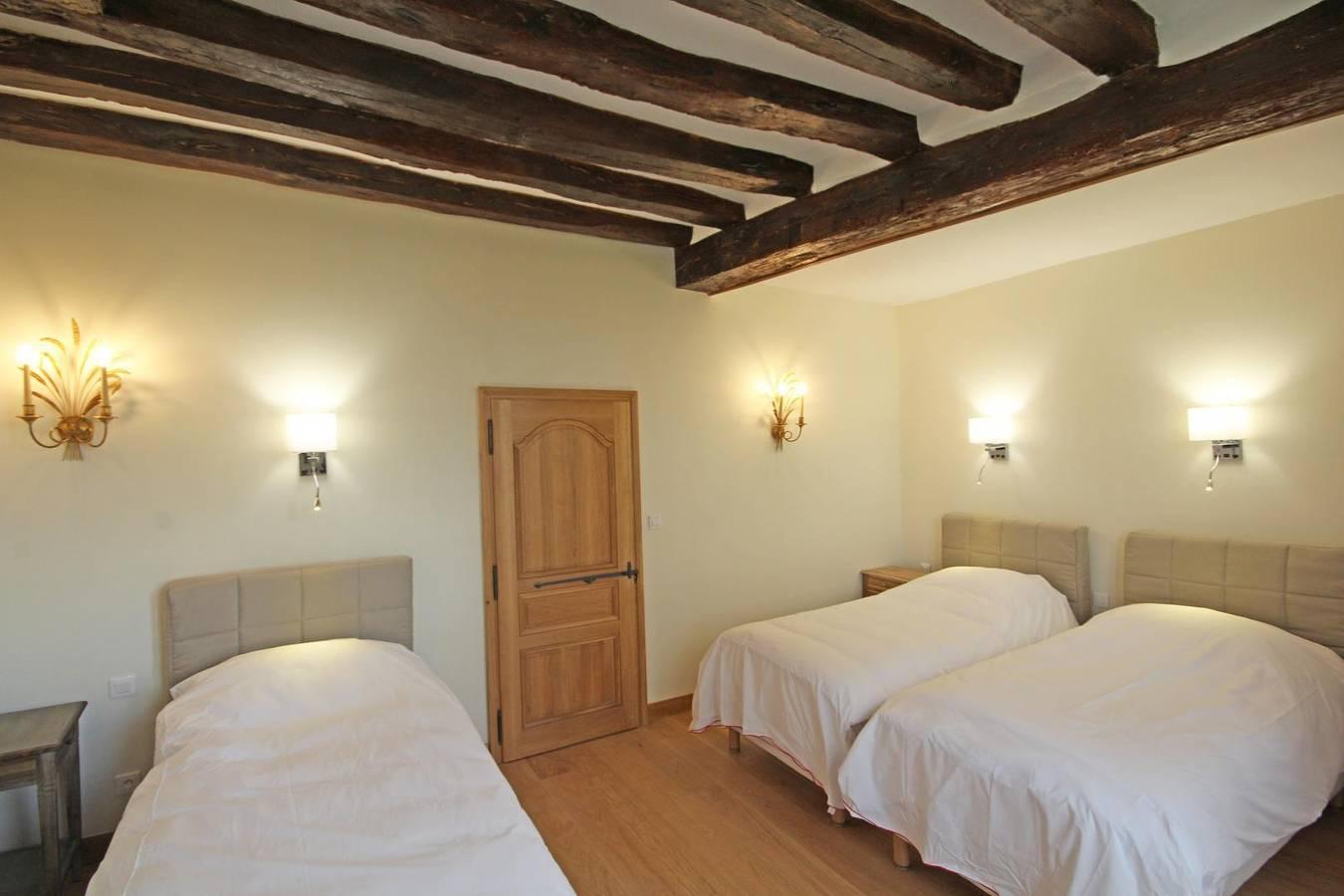 Gîtes de France® - Le Relais de Poste in Sahurs, Frankrijk voor 12 personen foto 24