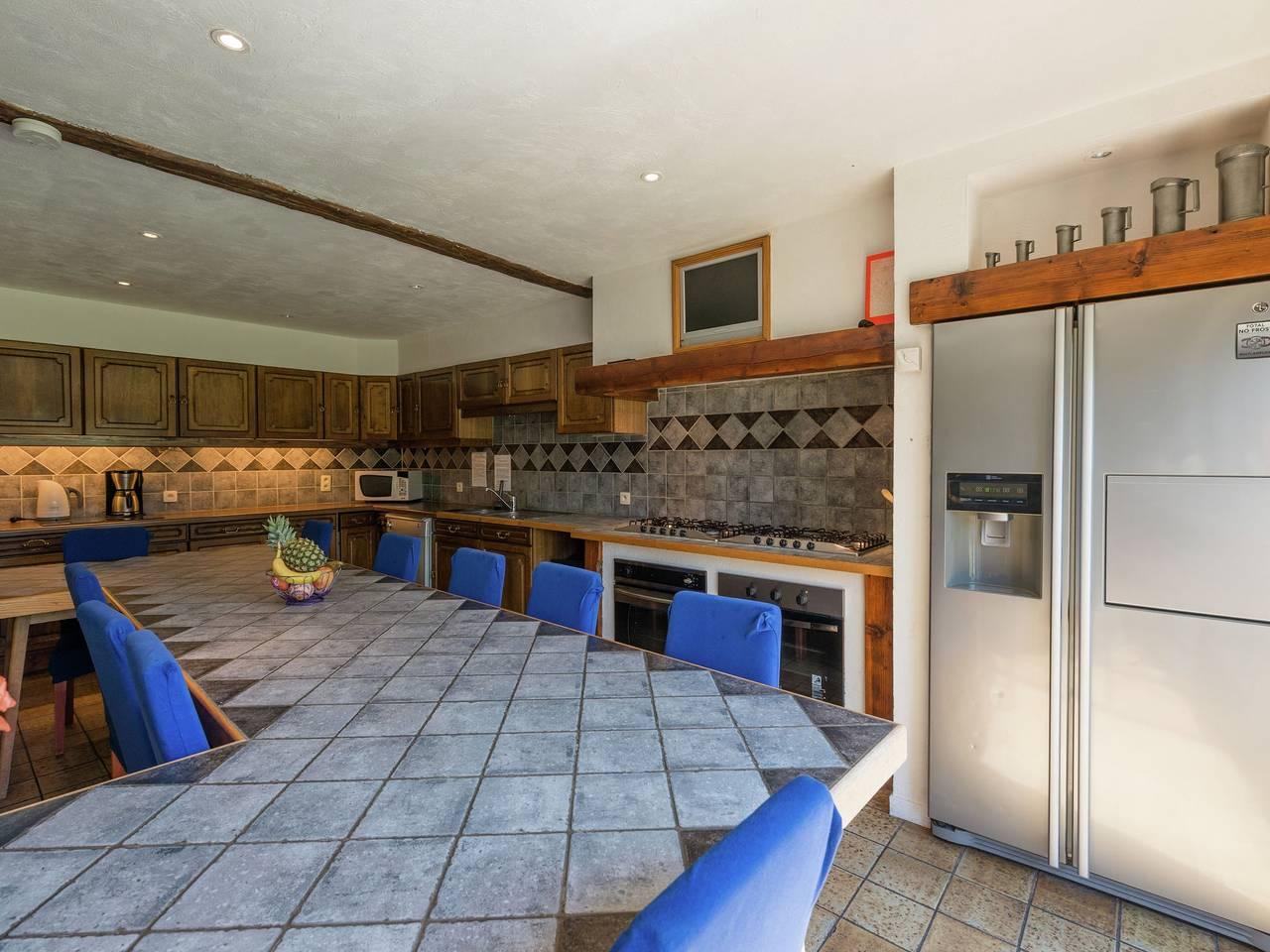 Ruime villa in Waimes in Weismes, Natuurgebied Hautes Fagnes, België voor 21 personen foto 20