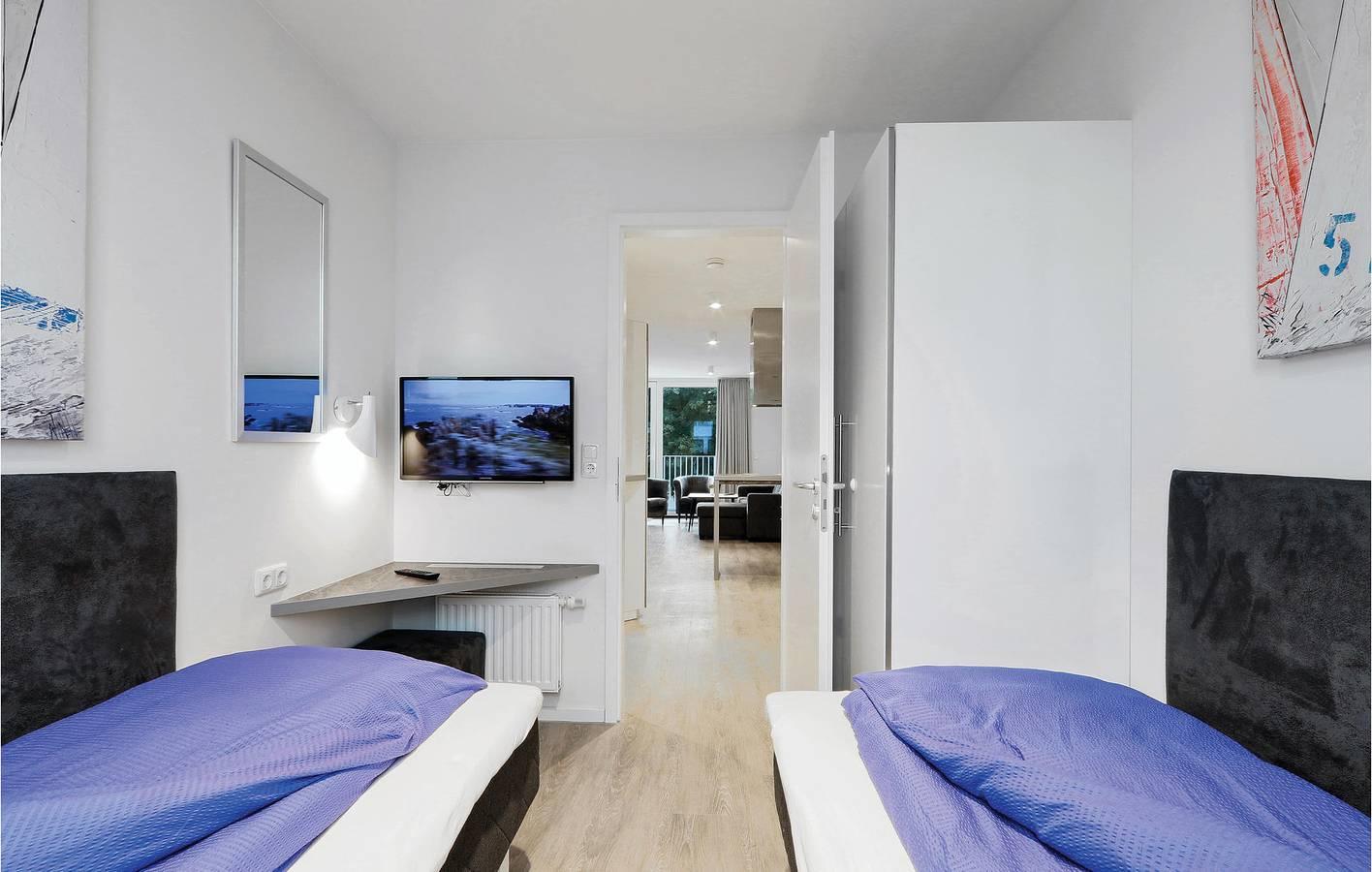 Vakantieappartement met zwembad en ligging bij een meer in Priwall, Lübeck, Duitsland voor 6 personen foto 23