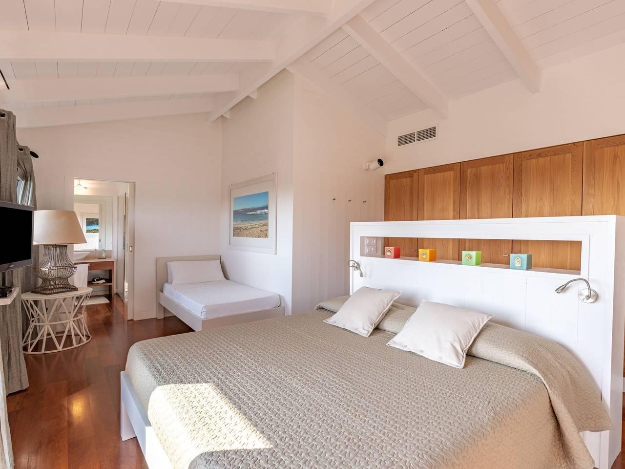 Villa Lavezzi in Bonifacio, Frankrijk voor 10 personen foto 21