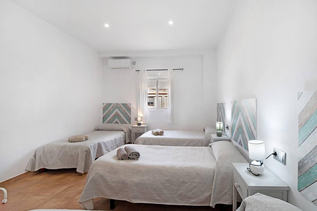 Finca El Campo: huisdiervriendelijk, airco, terras in Arcos de la Frontera, Pueblos Blancos, Spanje voor 12 personen foto 23