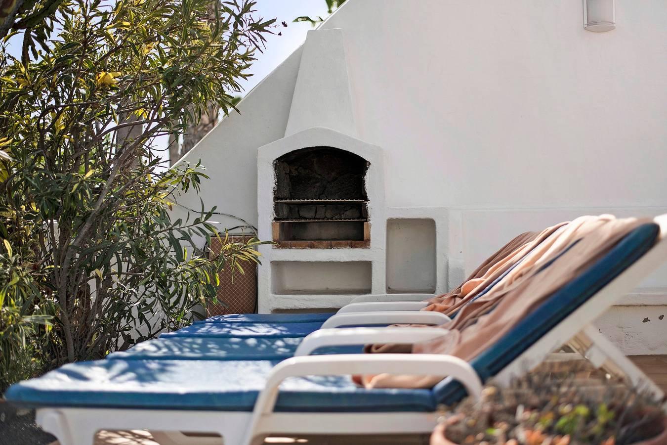Appartement "Puerto Chico Q" met zeezicht, gedeeld zwembad, terras in Playa Blanca, Yaiza, Spanje voor 5 personen foto 23