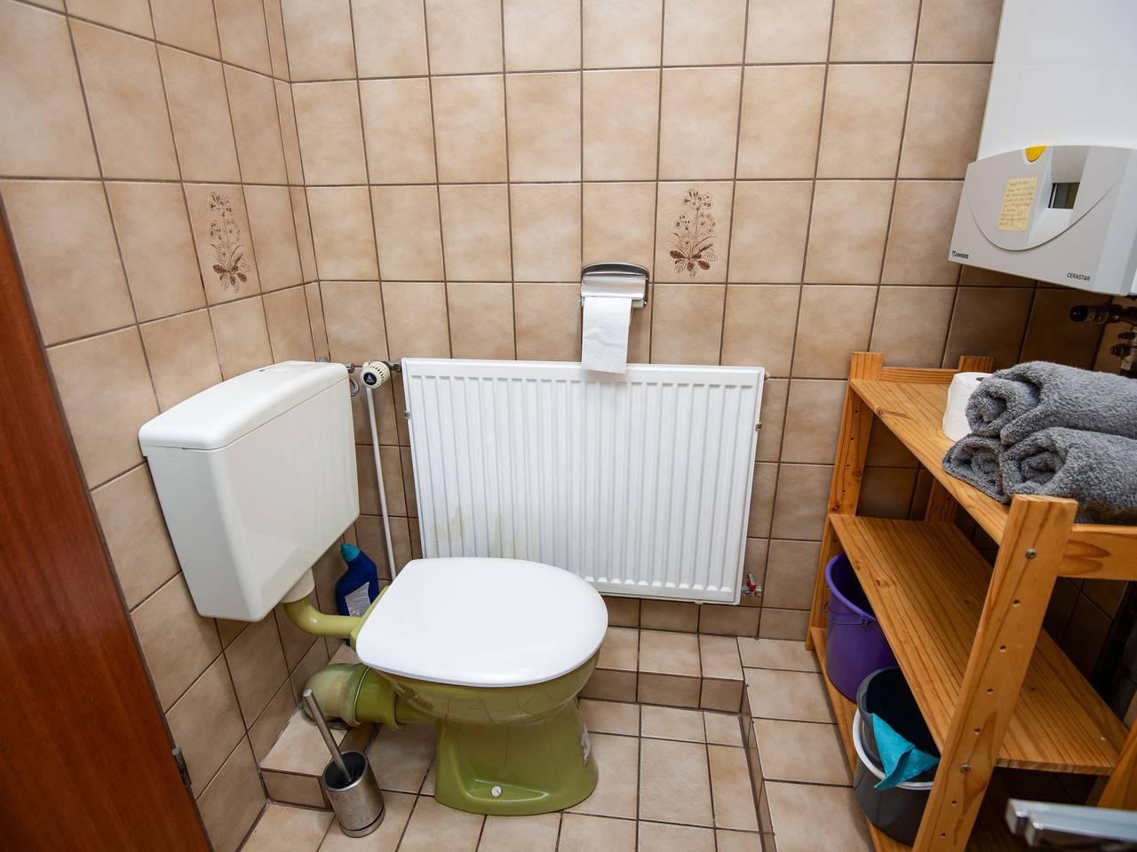 Muschelweg met 1 slaapkamer en binnenzwembad in Norddeich, Duitsland voor 2 personen foto 18