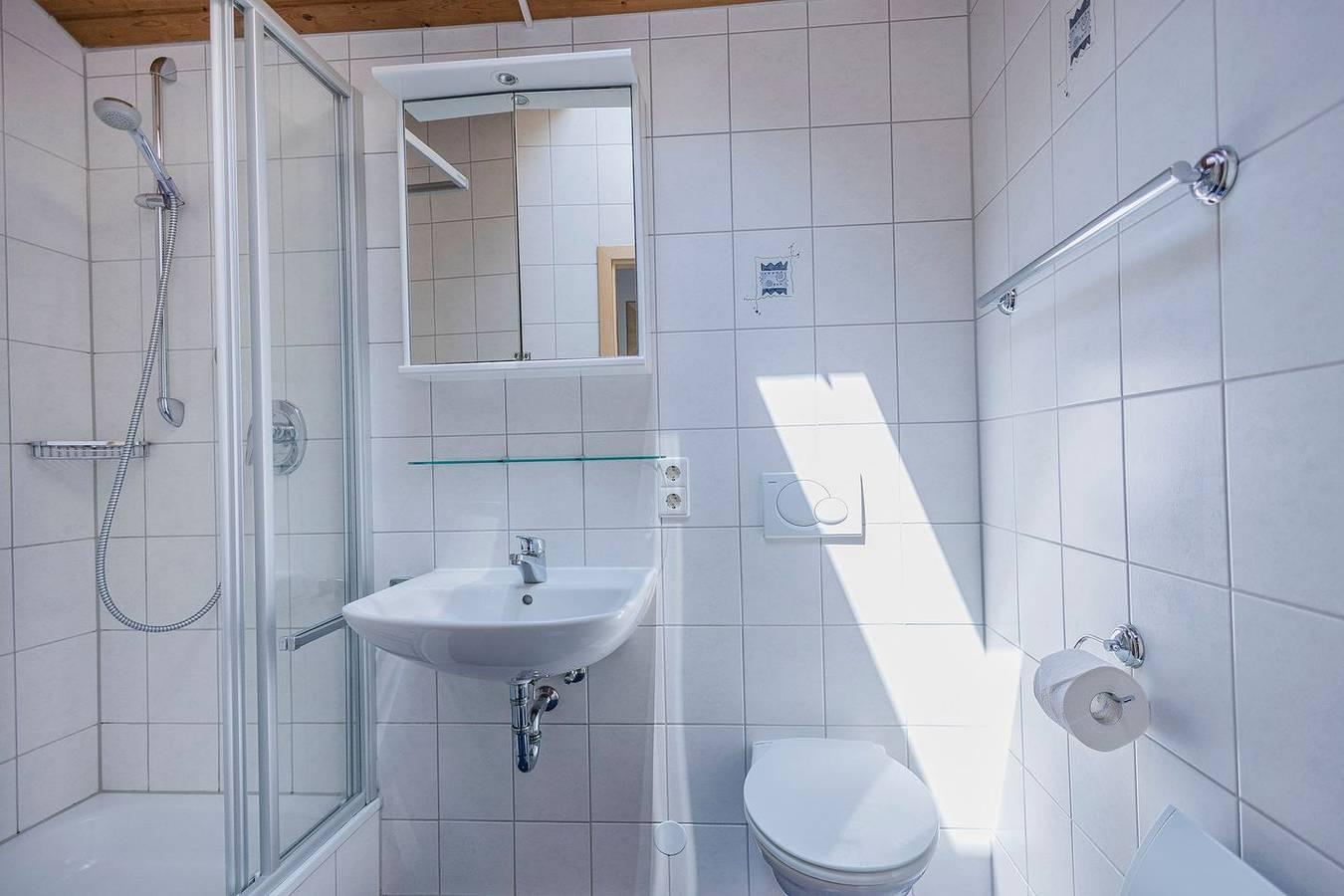 Vakantiehuis met terras en 2 slaapkamers in Immenstaad am Bodensee, Duitsland voor 4 personen foto 22