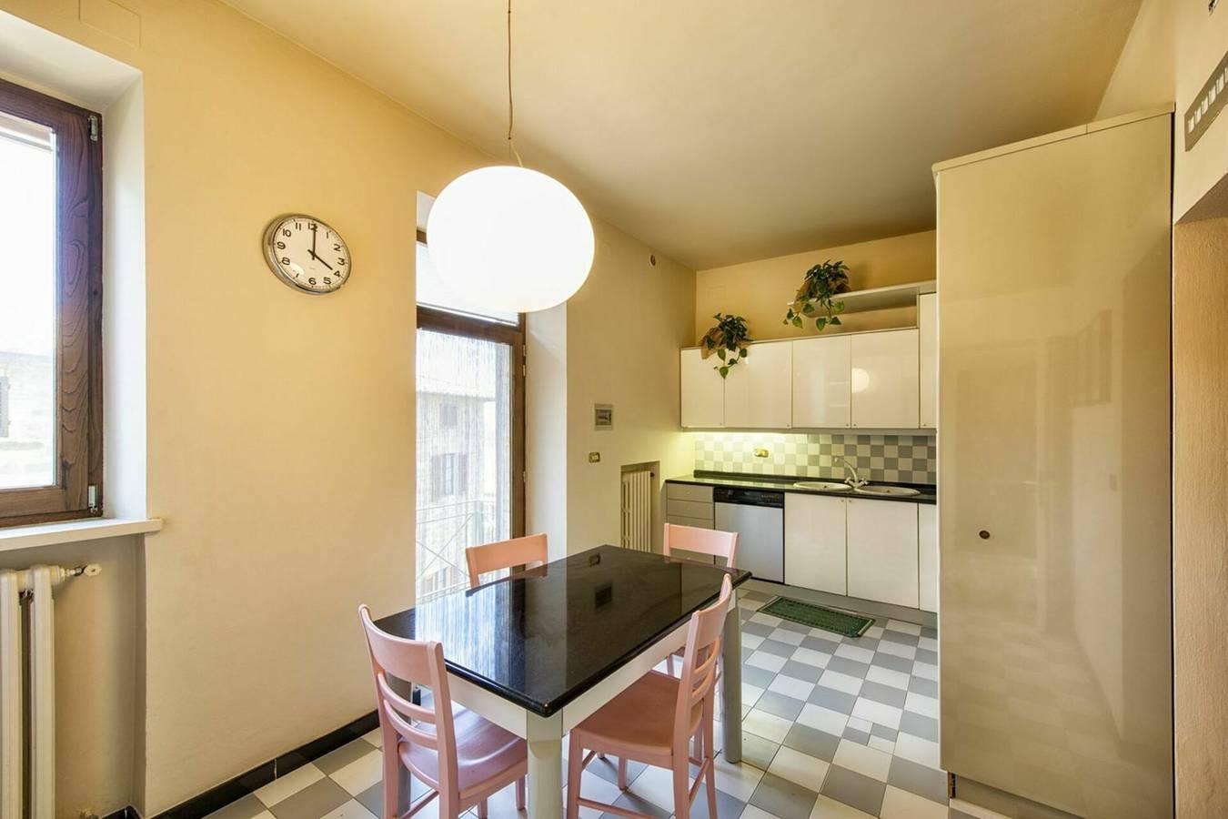 Villa Piazza Della Fortezza in Montalcino, Val d'Orcia, Italië voor 6 personen foto 22