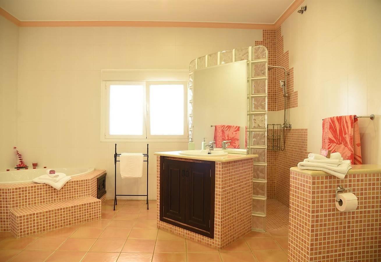 Villa Bellavista met privé zwembad, vrij uitzicht en Wifi in Lora del Río, Sevilla Provincie, Spanje voor 14 personen foto 20