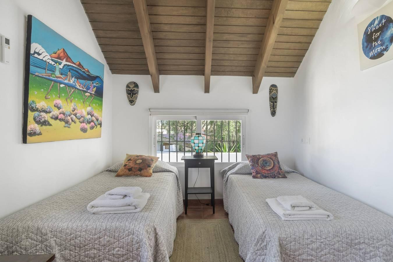 Vakantiehuis "El Rincón Del Che" met privézwembad, tuin en Wi-Fi in Playa de Zahora, Barbate, Spanje voor 16 personen foto 23