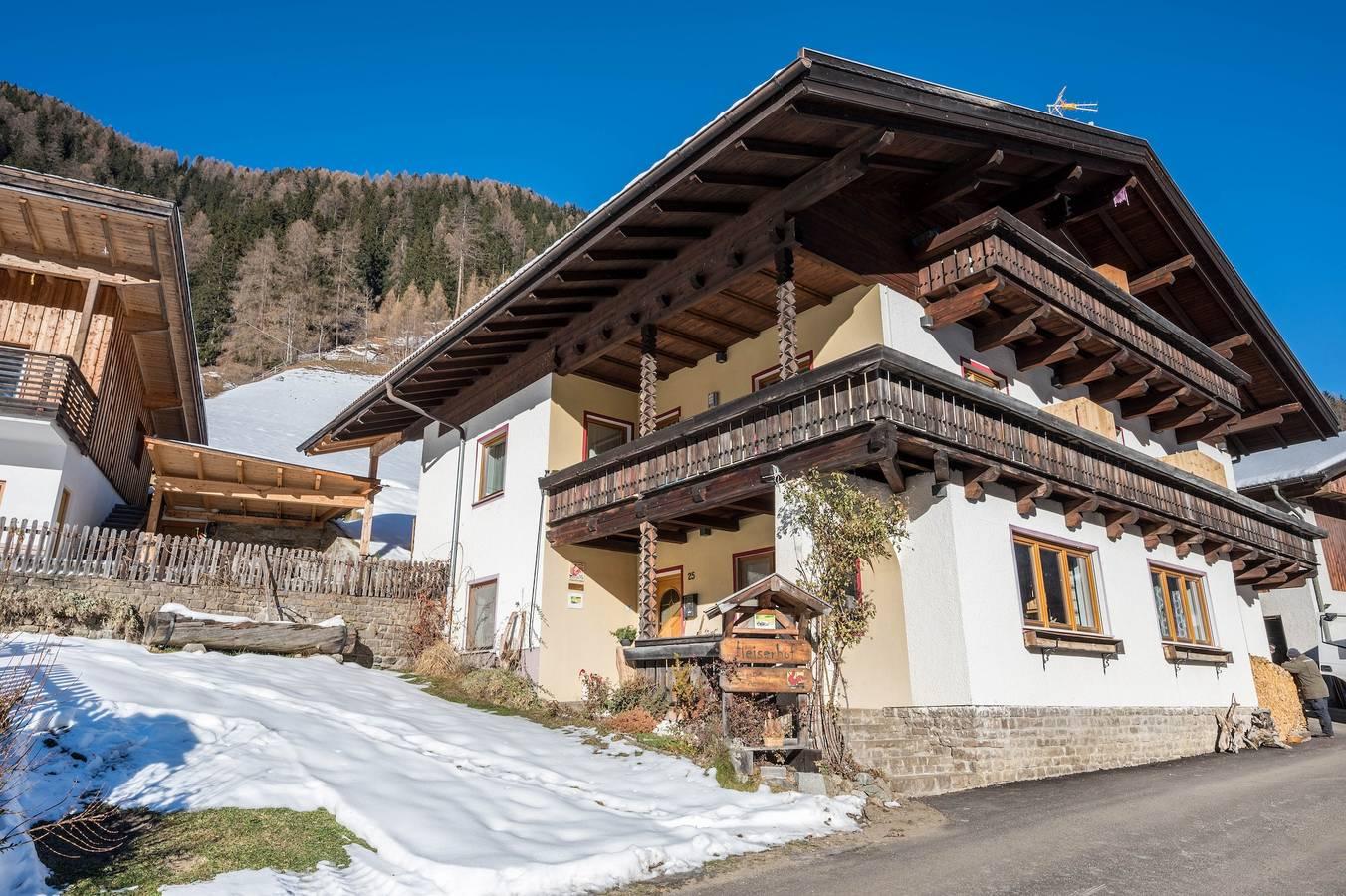 Appartement "Heiserhof - Birke" met uitzicht op de bergen, balkon in Val di Mezzo, Ratschings, Italië voor 6 personen foto 23