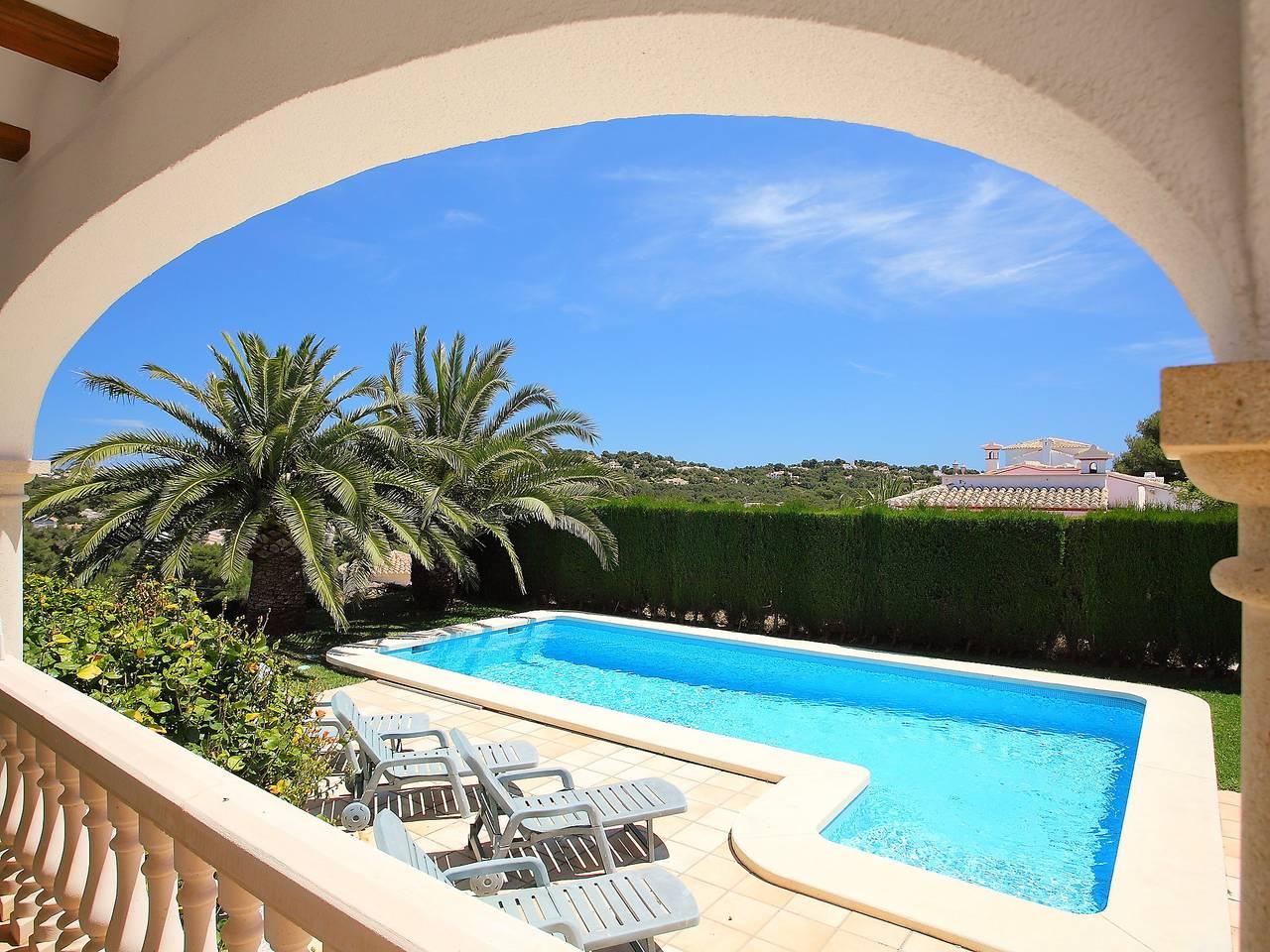 Vakantiehuis met privézwembad en zeezicht in Granadella, Jávea, Spanje voor 6 personen foto 3