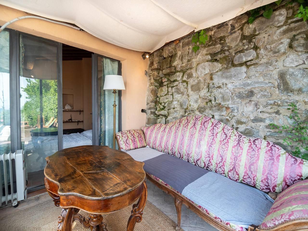 Vakantiehuis met privézwembad en jacuzzi in Cortona, Provincie Arezzo, Italië voor 6 personen foto 19