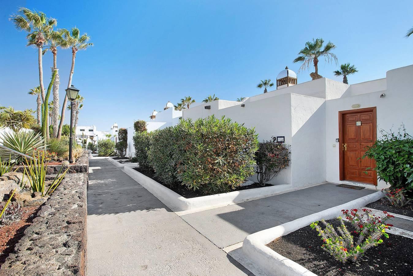 Appartement Puerto Chico P met zeezicht, zwembad, terras & Wi-Fi in Playa Blanca, Yaiza, Spanje voor 5 personen foto 25