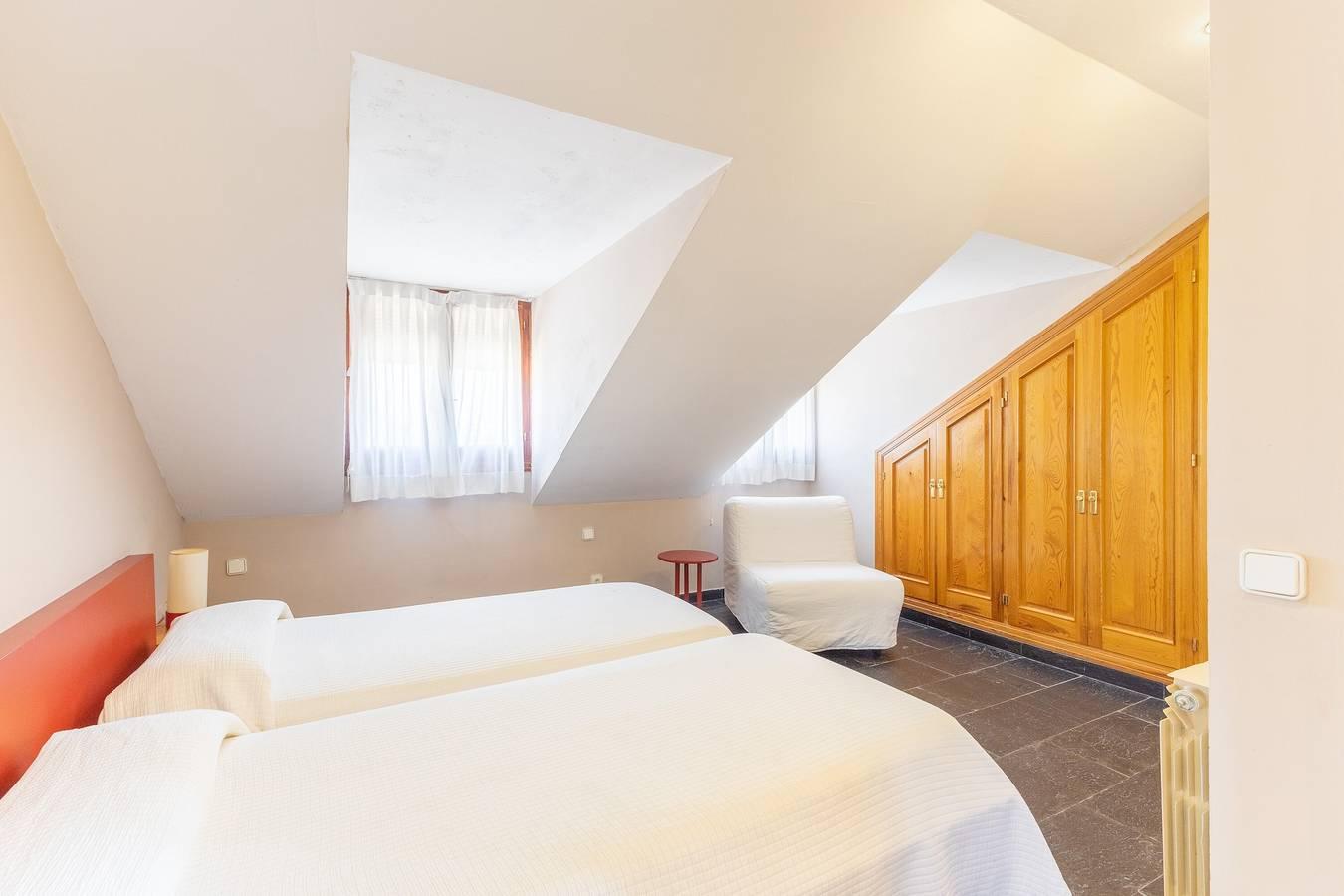Appartement 'Casa Rural Cantueso 1' in La Matilla, Segovia Provincie, Spanje voor 12 personen foto 22