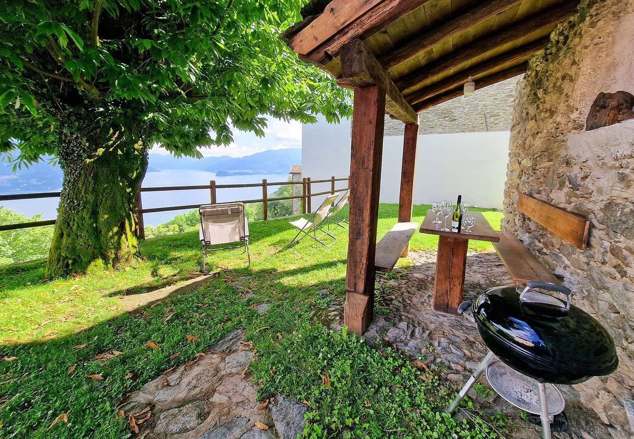 Vakantiehuis met uitzicht op het meer in Semnago-San Martino, Comune di San Siro, Italië voor 4 personen foto 20