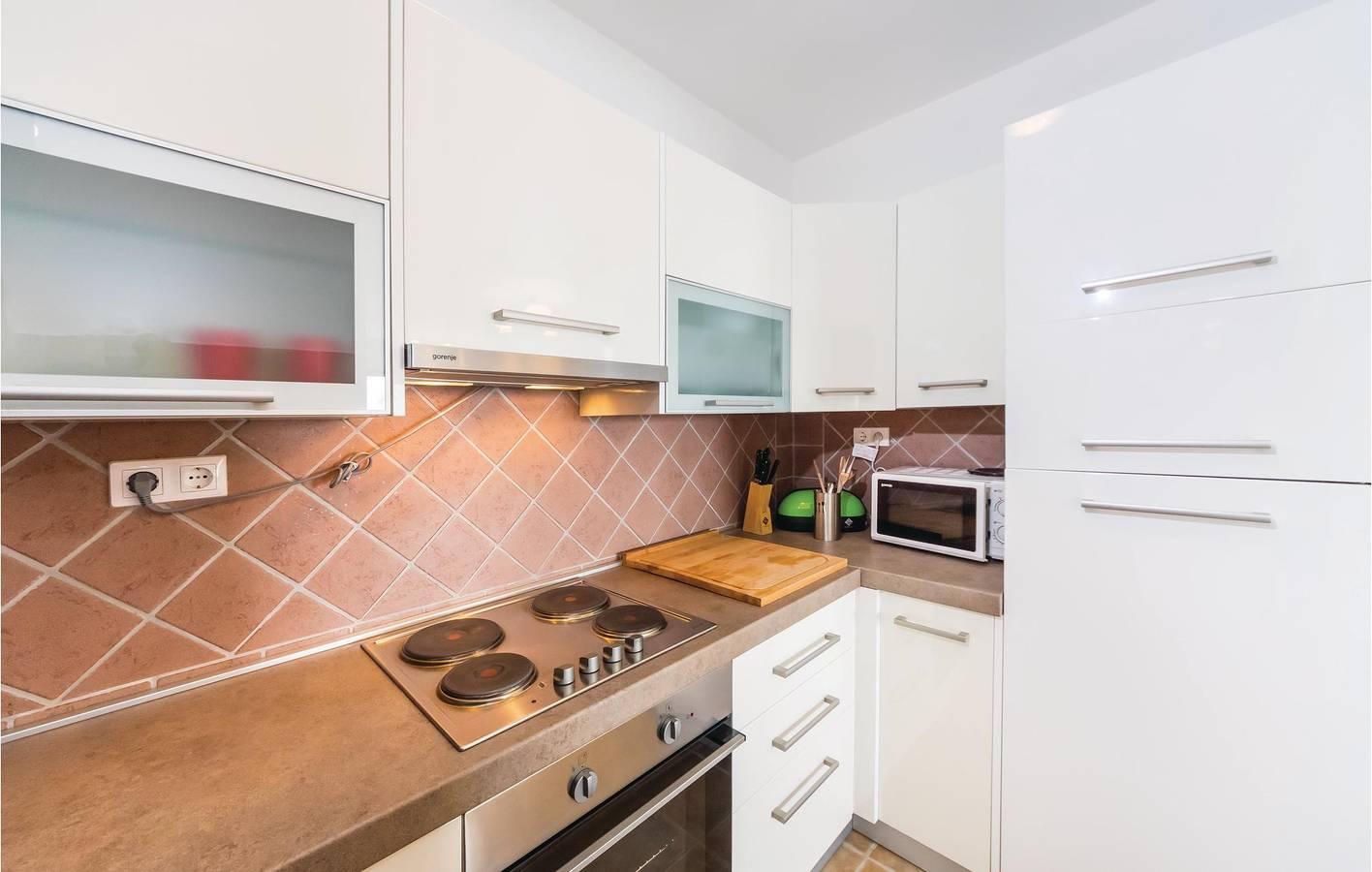Charmant appartement met zwembad vlak bij de kust en het stadscentrum in Privlaka, Zadar, Kroatië voor 7 personen foto 21