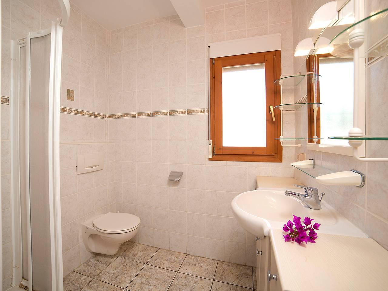 Vakantiehuis met privézwembad en zeezicht in Calpe, Costa Blanca, Spanje voor 6 personen foto 14