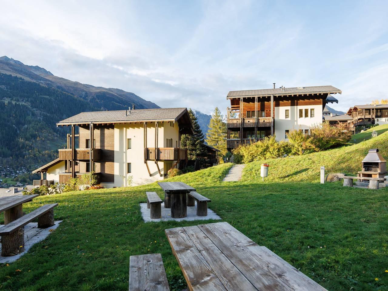 Vakantieappartement met speeltuin en 1 slaapkamer en terras in Ernen, Aletsch Arena, Zwitserland voor 2 personen foto 25