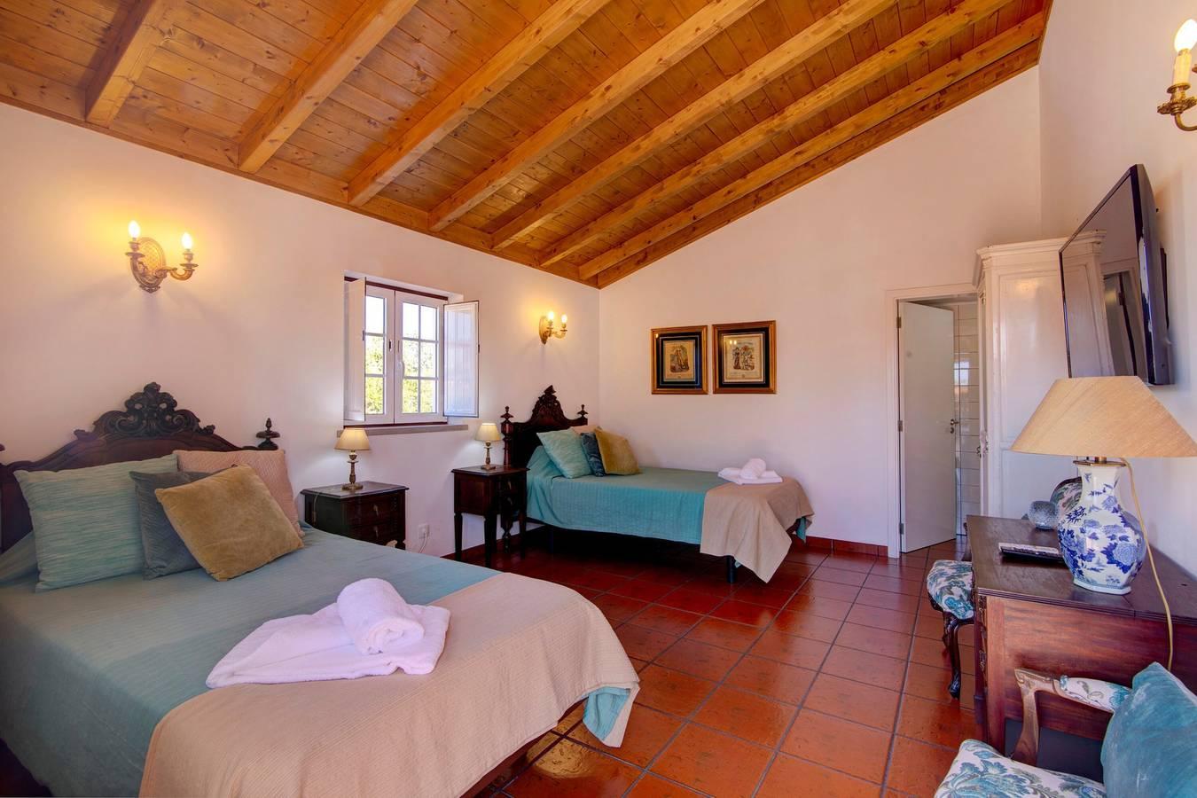 Vakantiehuis in Moncarapacho, Portugal voor 14 personen foto 11