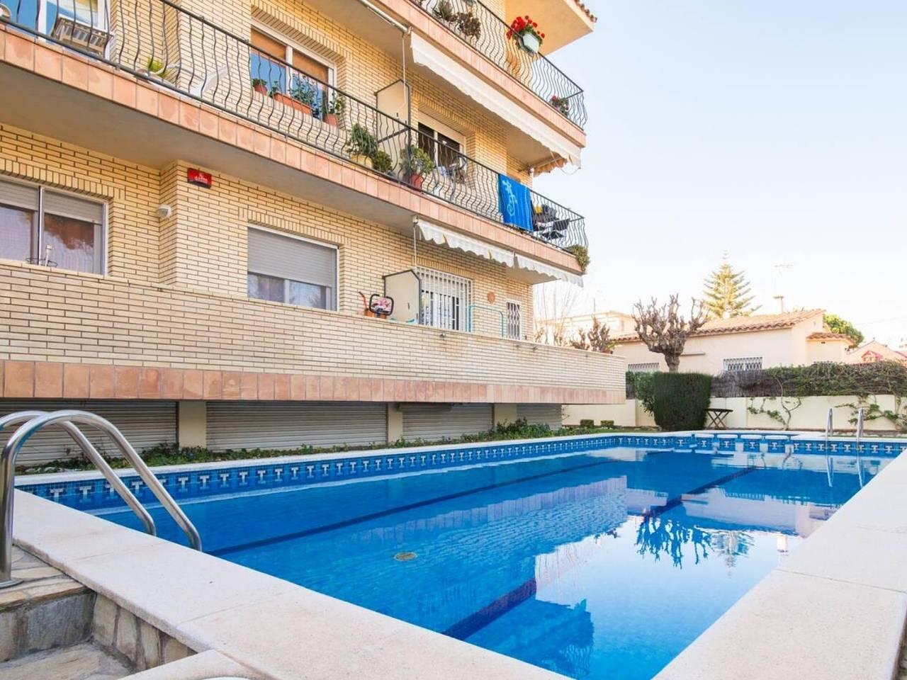 Vakantieappartement met balkon in Castelldefels, Baix Llobregat, Spanje voor 6 personen foto 20